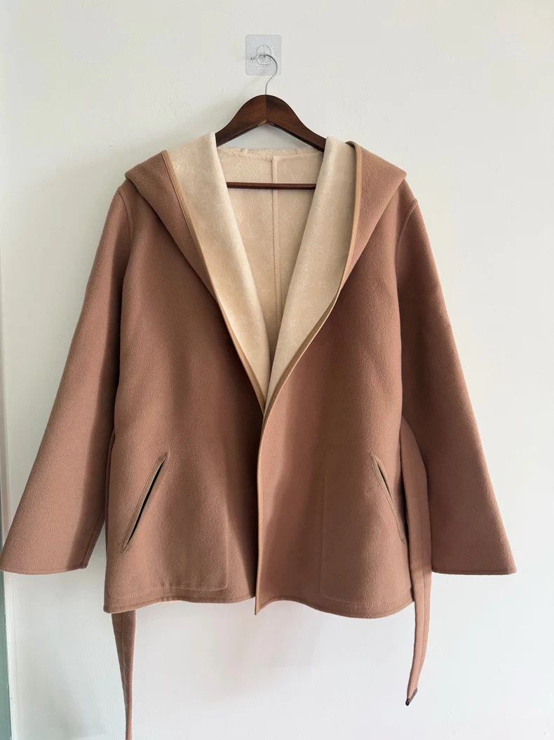 Louis Vuitton Louis Vuitton Presbyopic belted coat Size XXS / US 00 / IT 34 - 1 Thumbnail