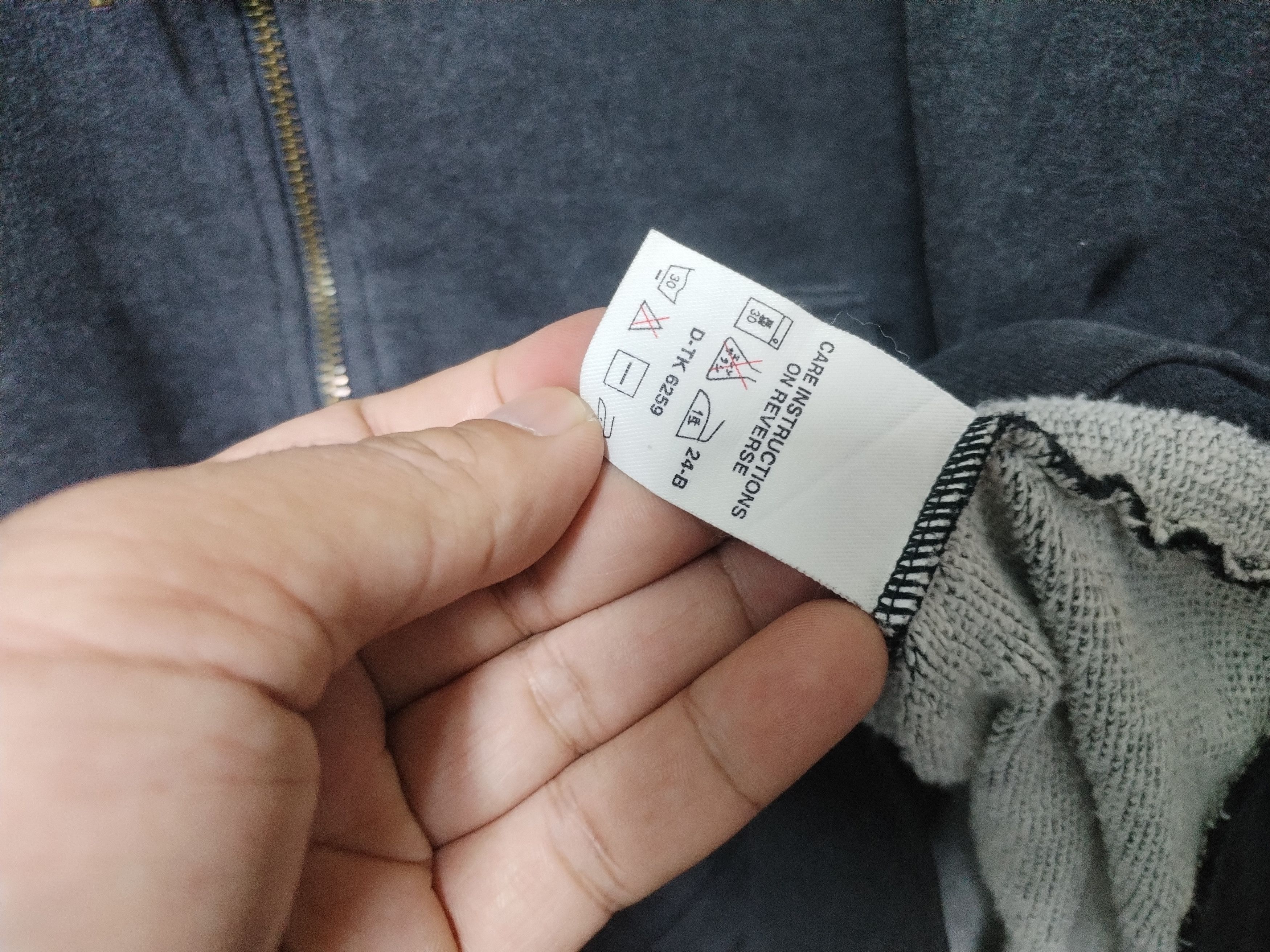 DKNY × Designer × Vintage VINTAGE SWEATSHIRTS DKNY OVERSIZED VERY RARE Size US S / EU 44-46 / 1 - 5 Thumbnail