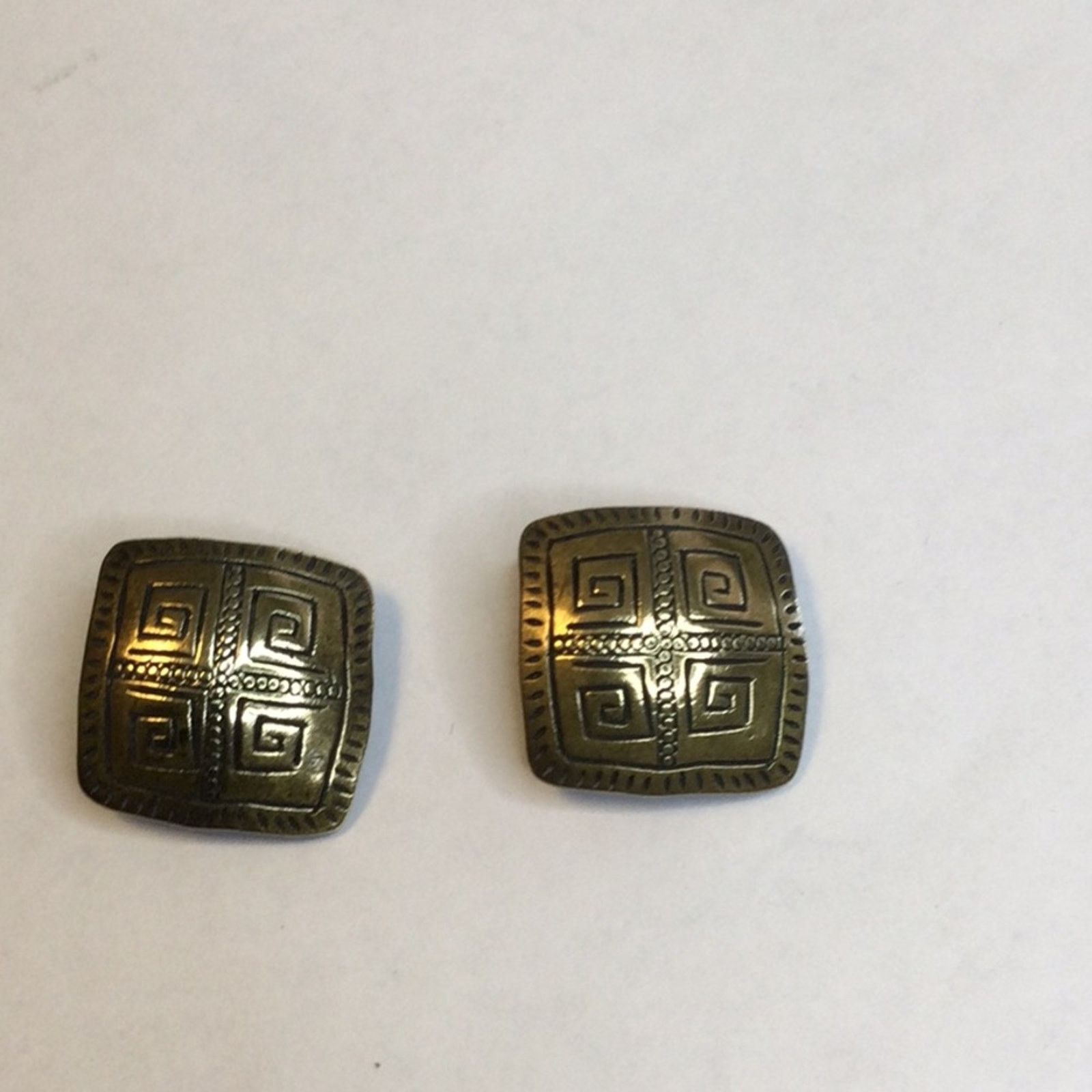 Other Vintage Modernist Bronze Tribal Aztec Design ClipOn Earrings Size ONE SIZE - 12 Thumbnail