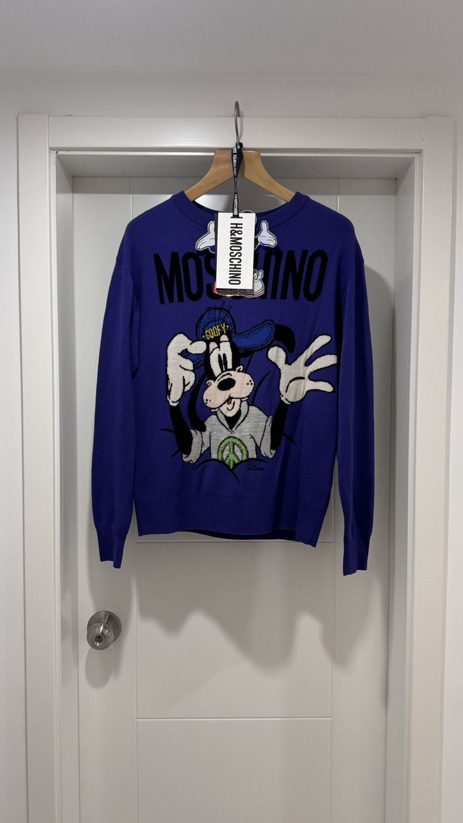 H&M × Moschino Moschino x H&M Goofy Sweater Size US M / EU 48-50 / 2 - 4 Thumbnail