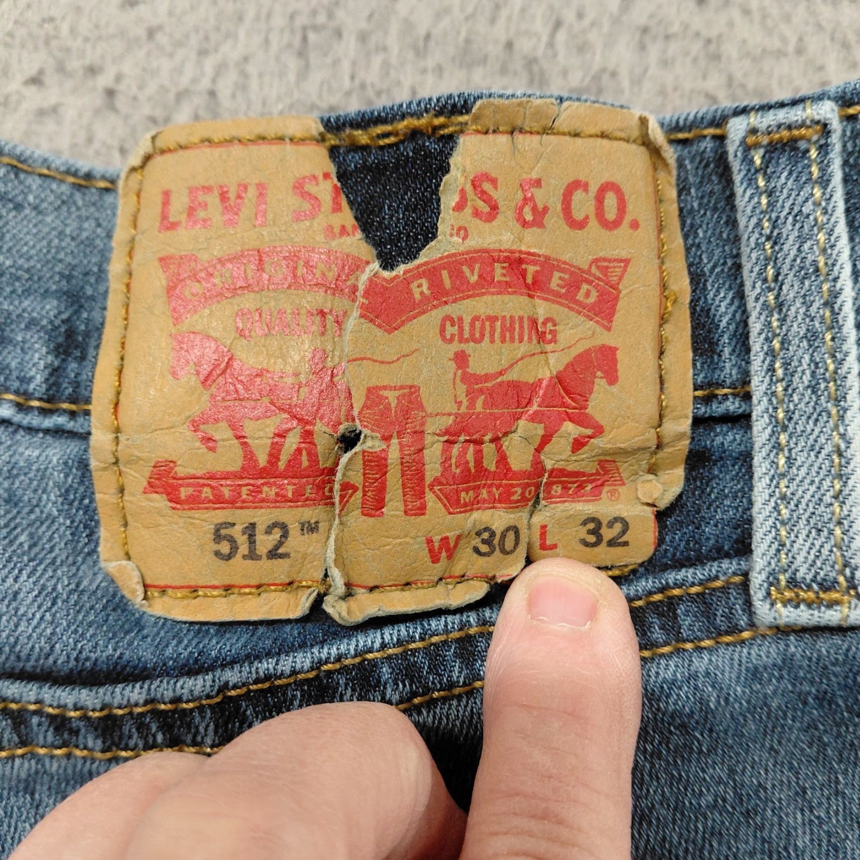 Levi's Levi's 512 Jeans Men's 30x32 Blue Denim Slim Straight Medium Wash Preppy... Jeans Slim Straight 30x32 Levi's 512 Mens Blue Denim 90s Theme Size US 30 / EU 46 - 6 Thumbnail