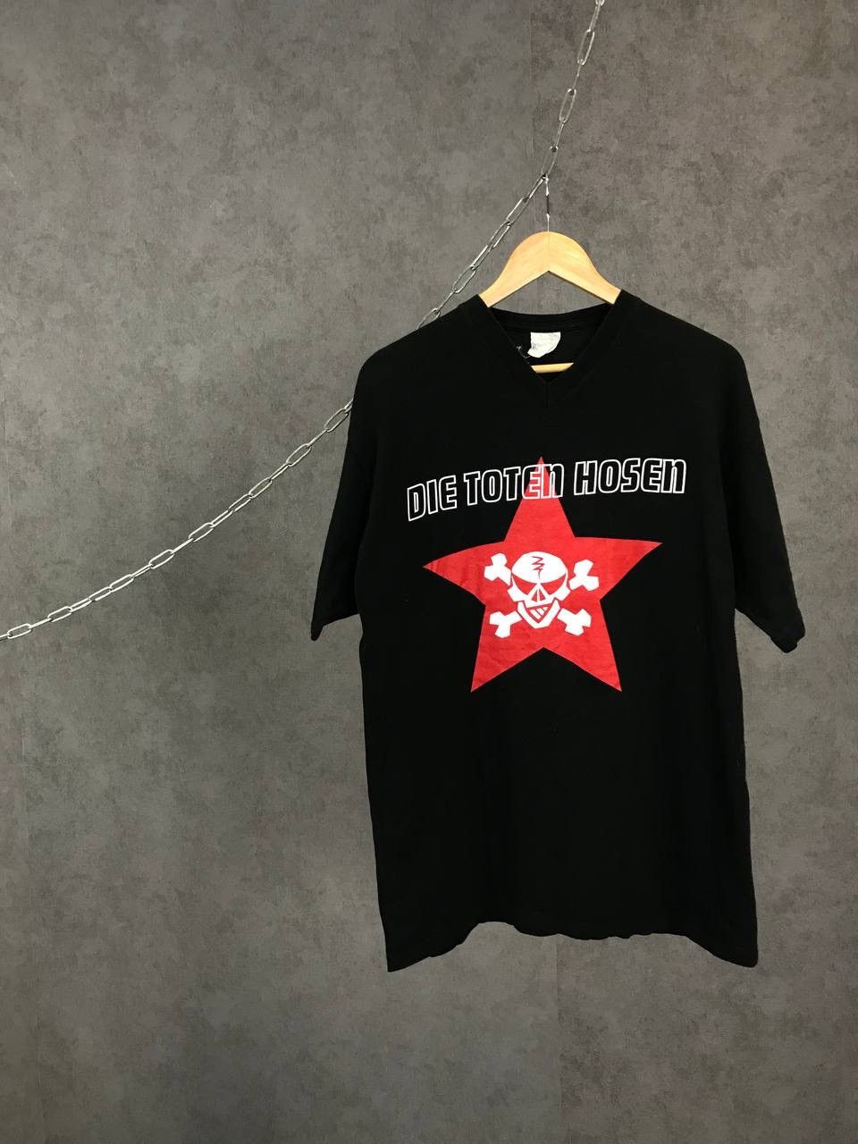 Band Tees × Vintage Die Toten Hosen 90s vintage skulls rock band tee Size US L / EU 52-54 / 3 - 1 Thumbnail