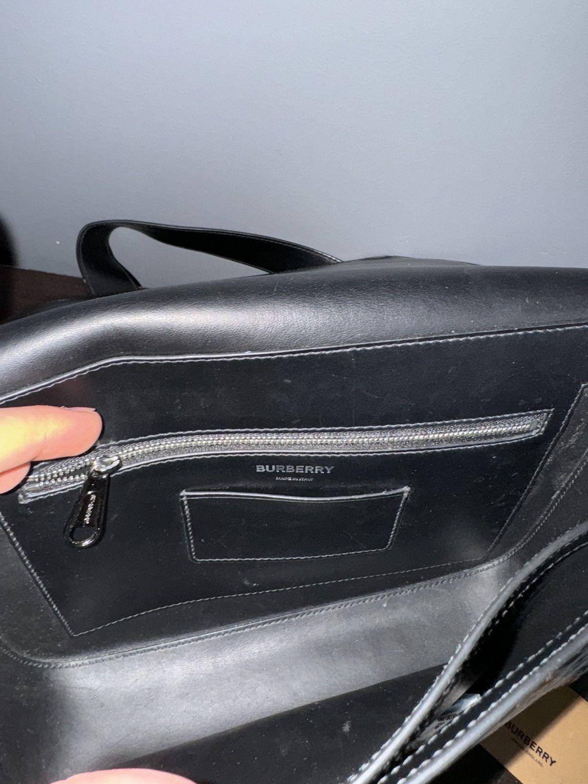 Burberry RARE Designer Burberry Monogram Messenger Bag Size ONE SIZE - 4 Thumbnail