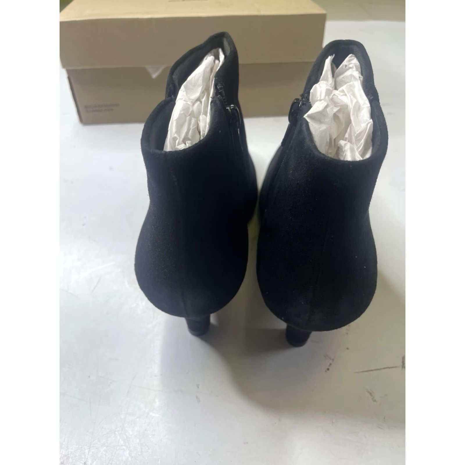 Clarks Clarks Linvale Leather Black Suede Booties Womens 9.5 M Bootie Box Included Size US 10 / IT 40 - 4 Thumbnail