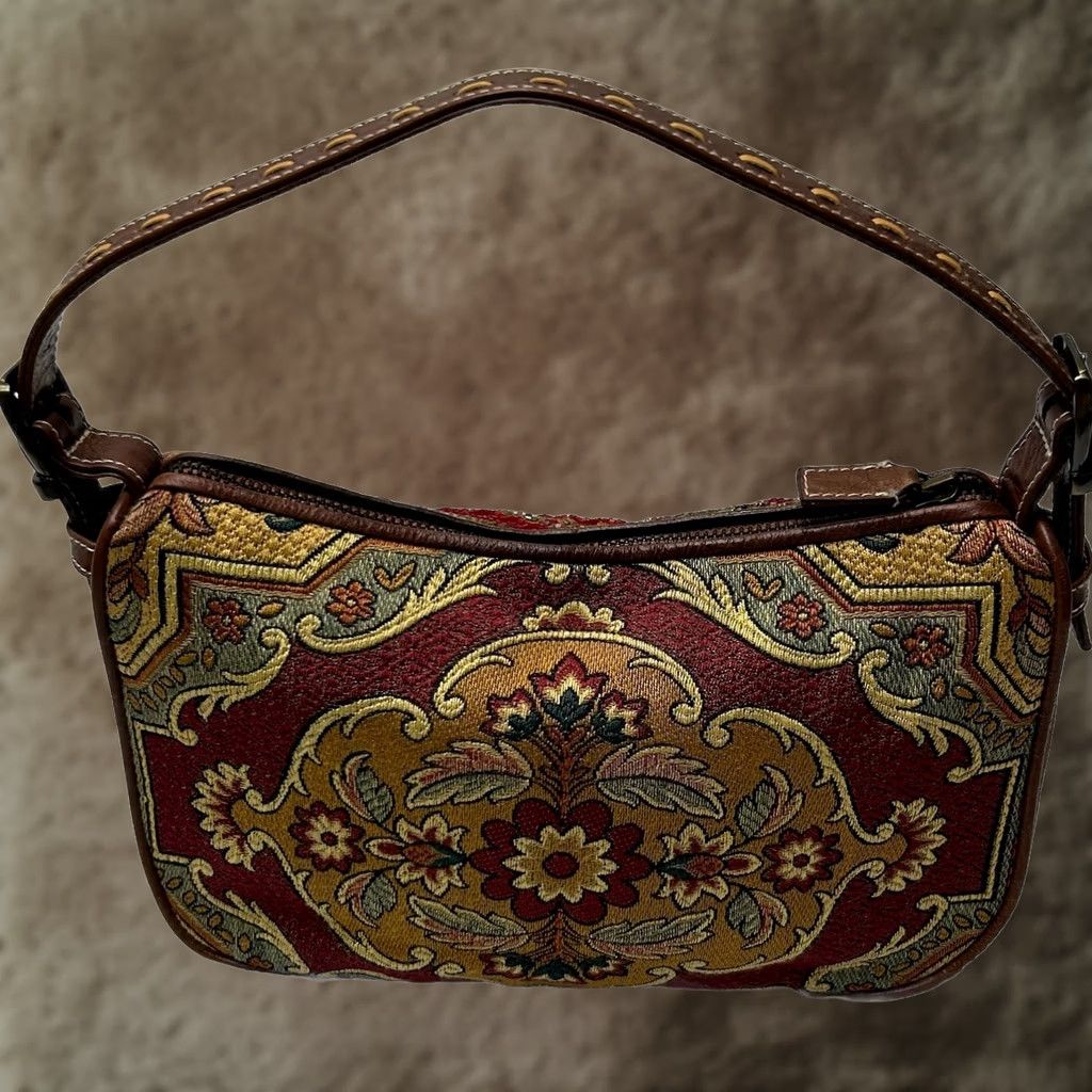 Vintage VINTAGE Isabella Fiore Embellished Tapestry Shoulder Bag Size ONE SIZE - 1 Thumbnail