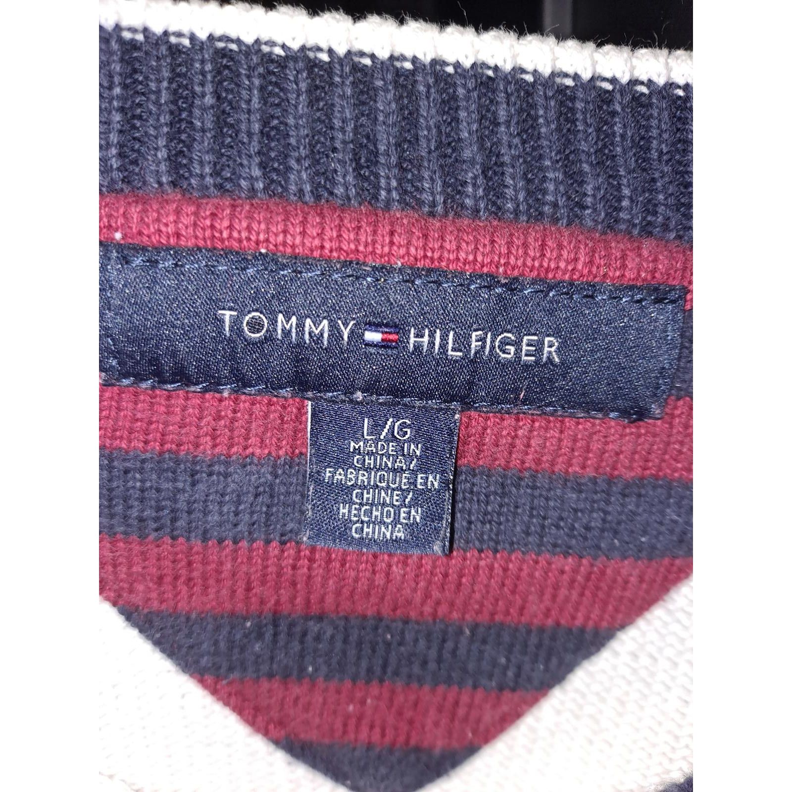 Tommy Hilfiger Tommy Hilfiger Y2K White Crew Neck Knit Sweater Size Large Size US L / EU 52-54 / 3 - 3 Thumbnail