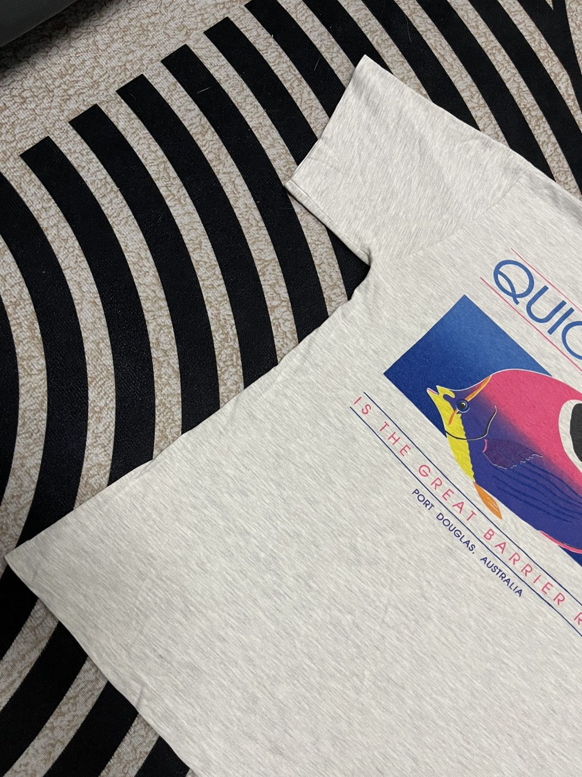 Quiksilver RARE 90s QUICKSILVER FISH DESIGN TEES Size US M / EU 48-50 / 2 - 9 Thumbnail