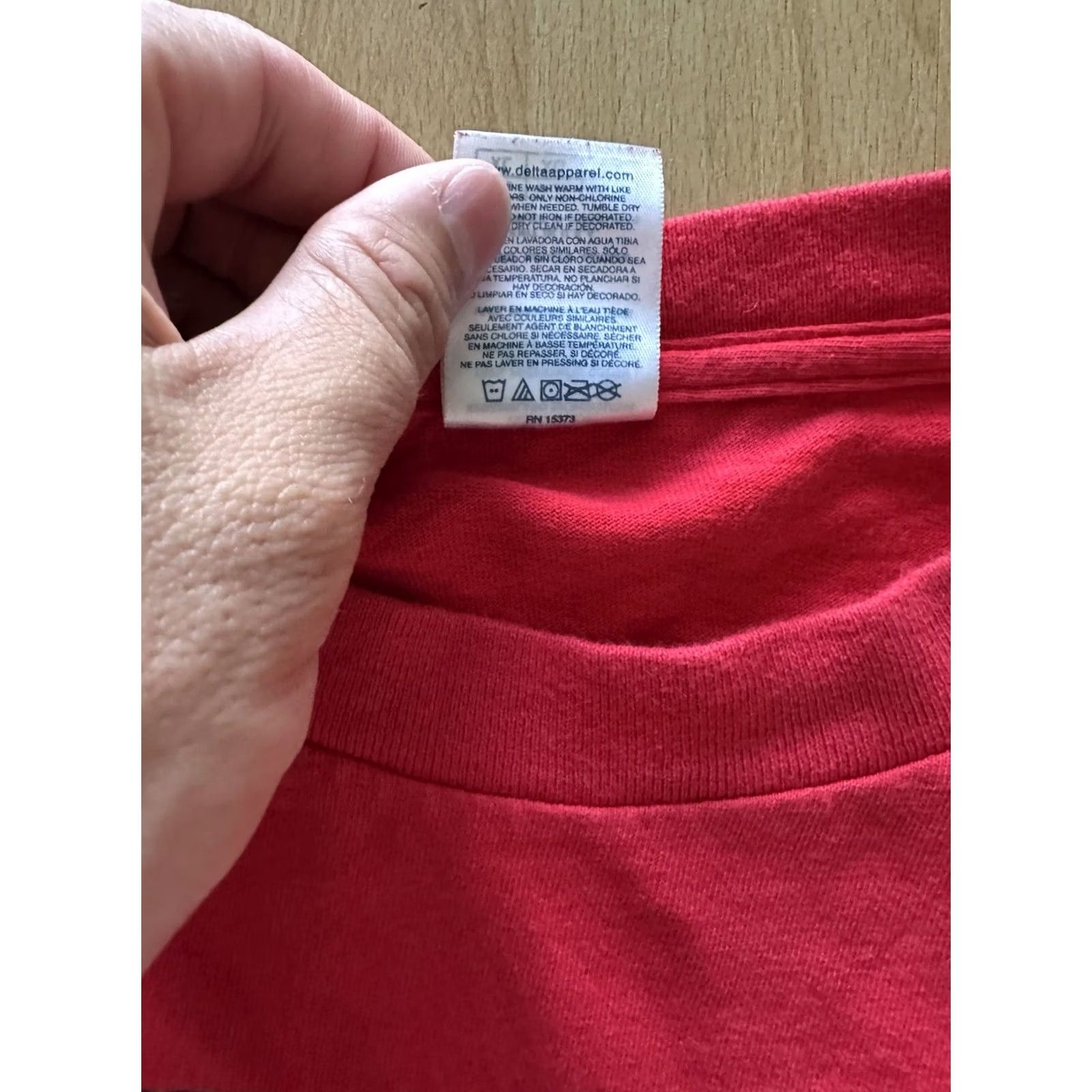 Delta VINTAGE Arkansas Razorbacks T-Shirt Men’s XL Red NCAA Delta USA Cotton Blend Short Sleeve Shirt Mens Red USA 90s/2000s Size US XL / EU 56 / 4 - 5 Thumbnail