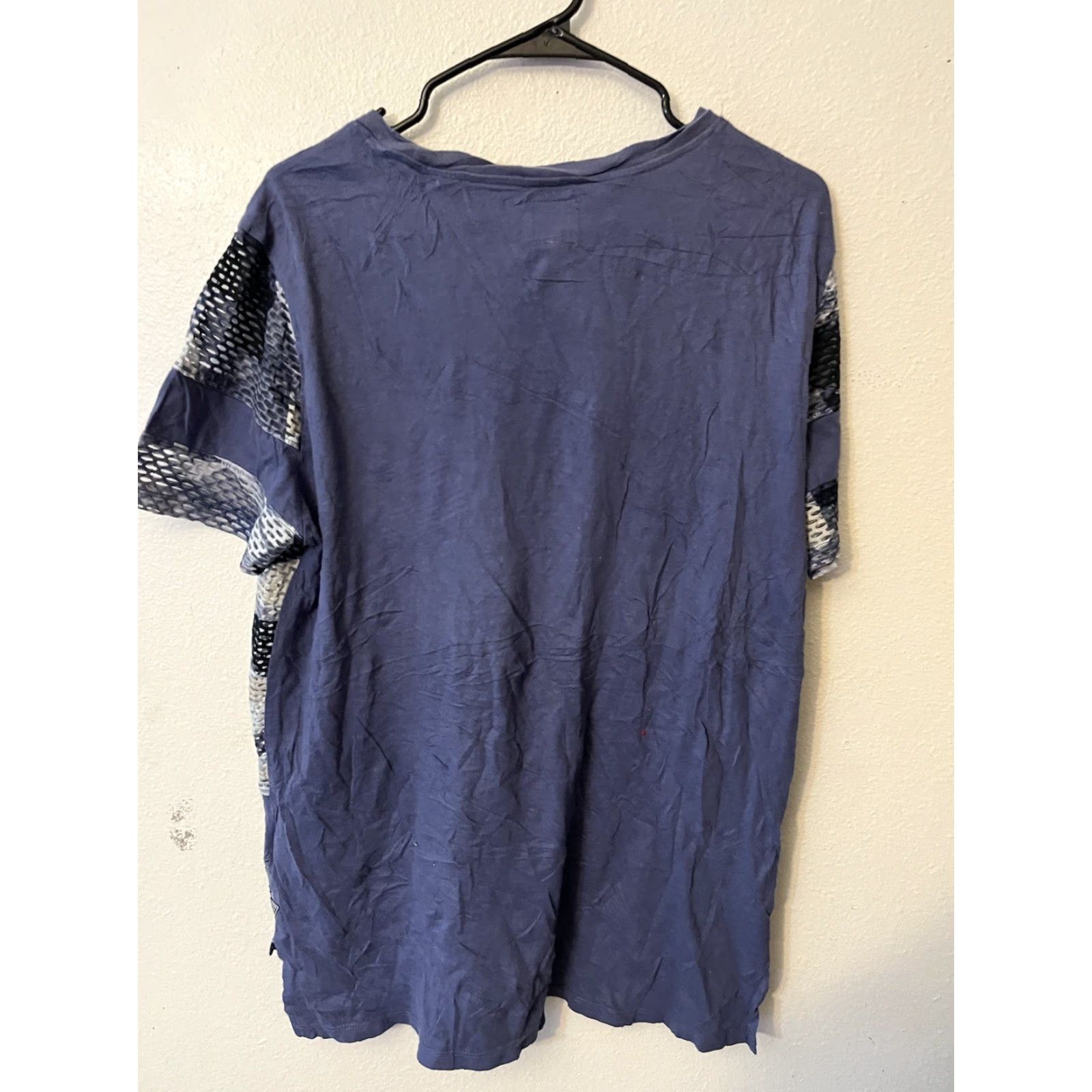 Guess GUESS T-Shirt Mens M Blue Camouflage Embroidered Logo Short Sleeve Crew Neck Size US M / EU 48-50 / 2 - 3 Thumbnail