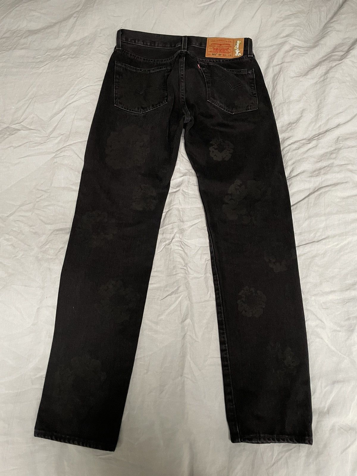 DENIM TEARS Denim Tears Mono Cotton Wreath Jeans Black Size US 31 - 2 Thumbnail