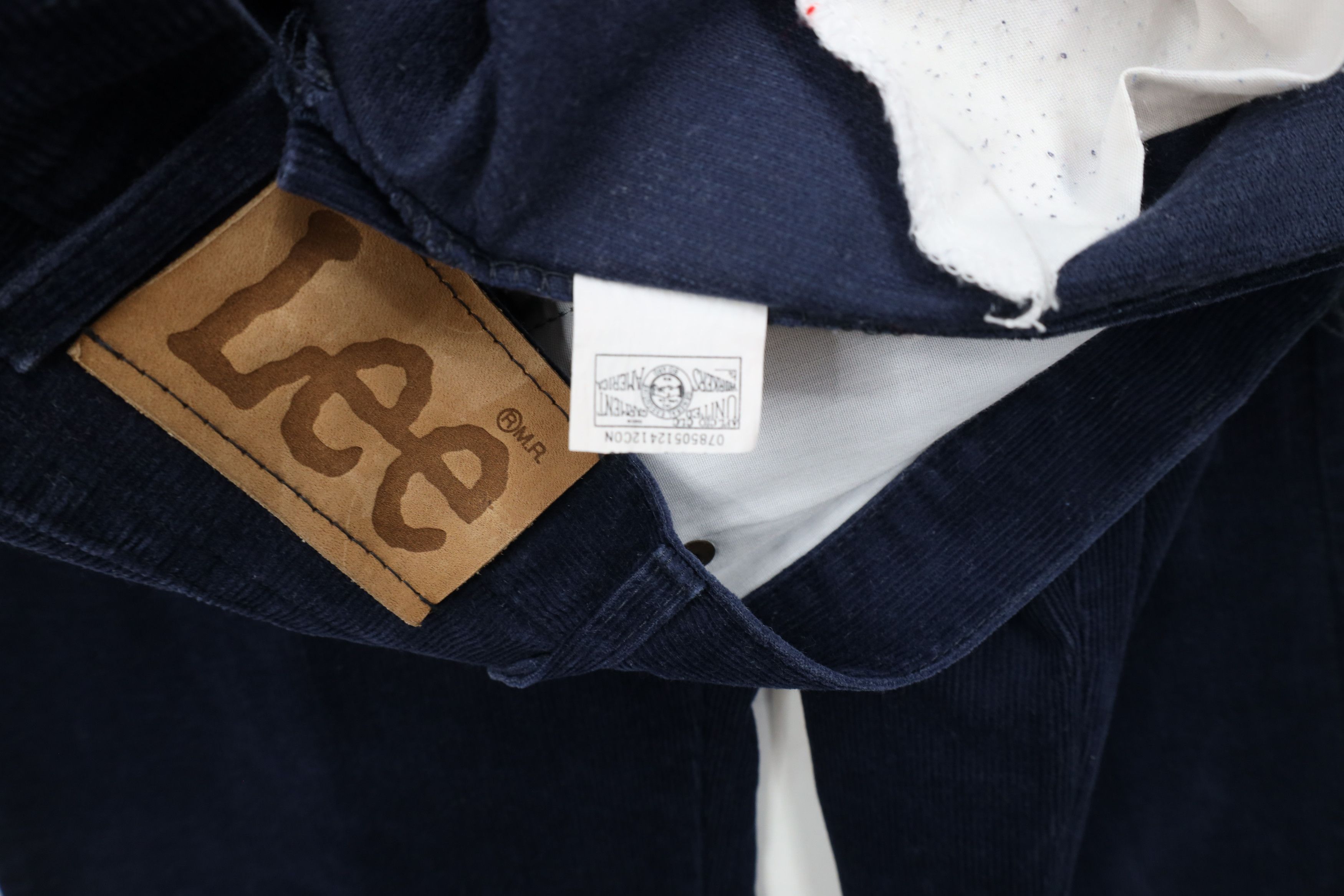Lee × Vintage Vintage 90s Lee Straight Leg Corduroy Chino Pants Blue USA Size US 36 / EU 52 - 10 Thumbnail