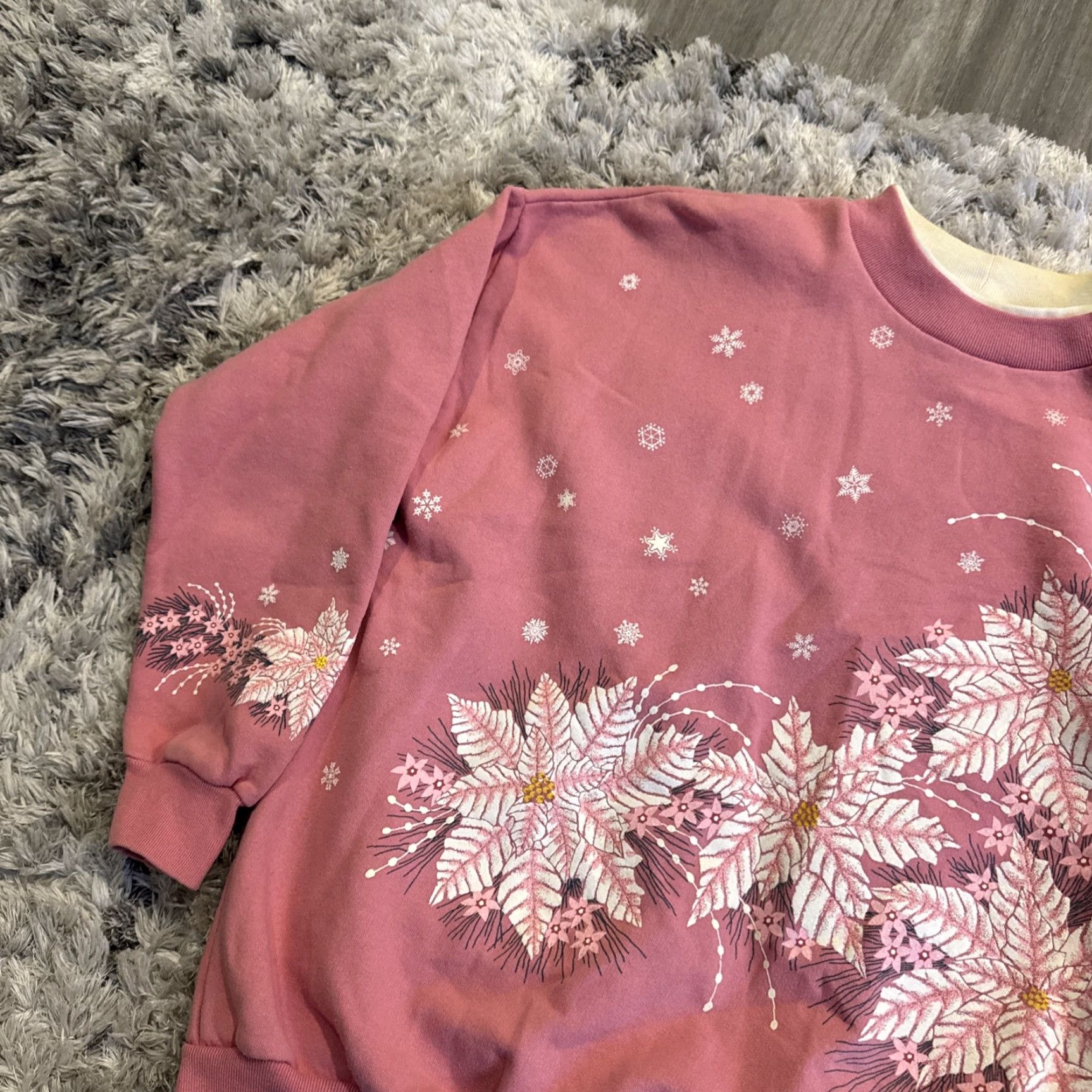 Vintage VINTAGE Sunshine Flower Pink Floral Crew Neck Pullover Sweater Women M Winter AOP Size M / US 6-8 / IT 42-44 - 3 Thumbnail