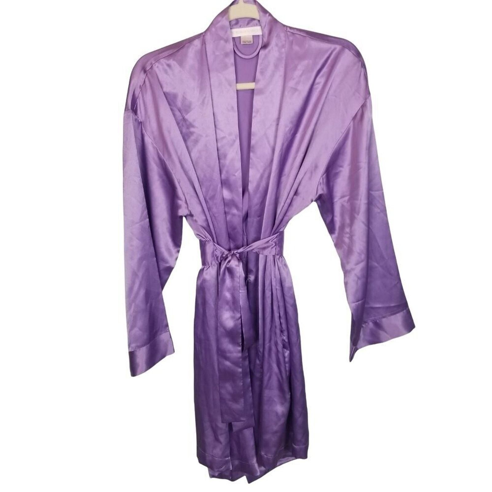 Victoria's Secret Victorias Secret Satin Robe OS Luxury Lougewear Boudoir Size ONE SIZE - 1 Thumbnail