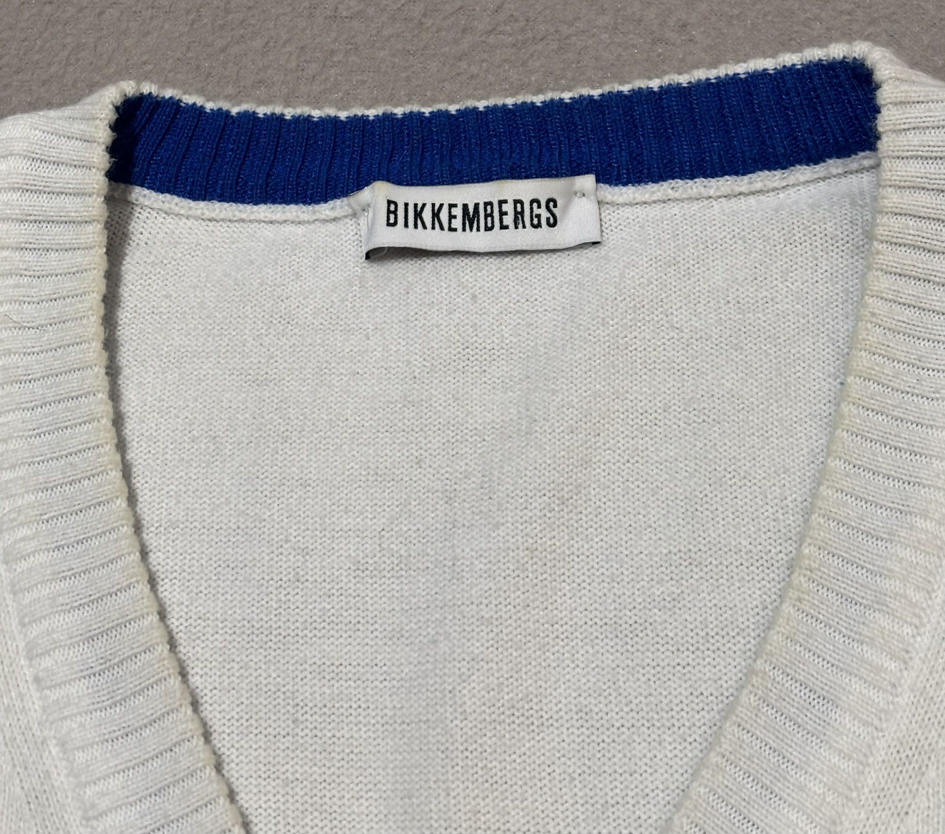 Dirk Bikkembergs Bikkembergs V-neck sweater size L Size US L / EU 52-54 / 3 - 18 Thumbnail