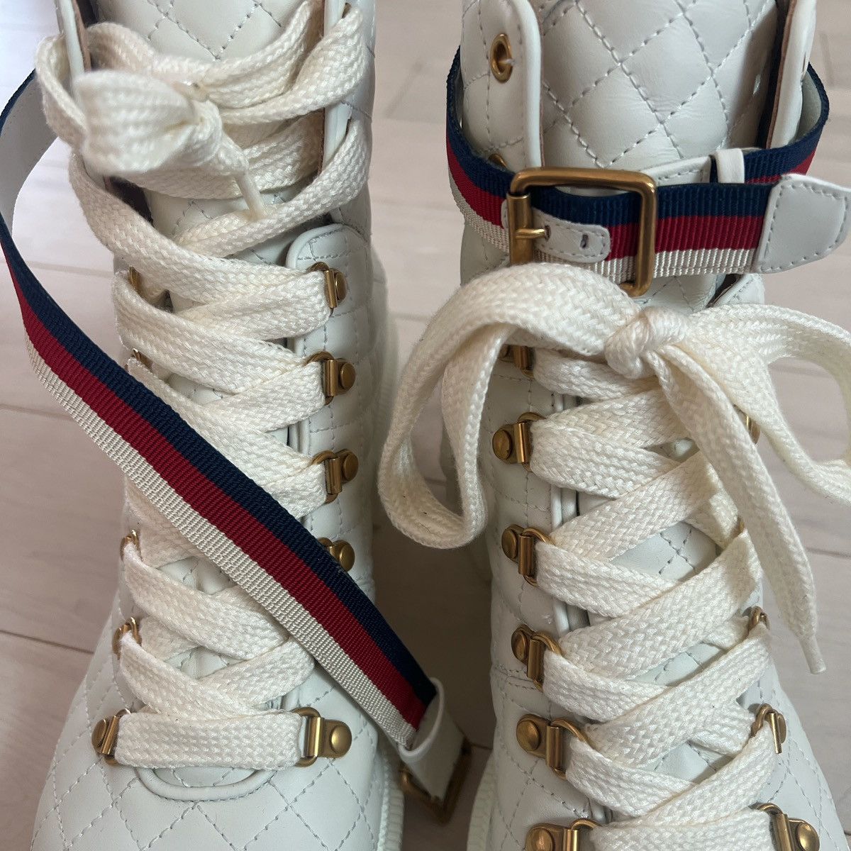 Gucci Woman’s White Gucci boots Size US 10 / IT 40 - 5 Thumbnail