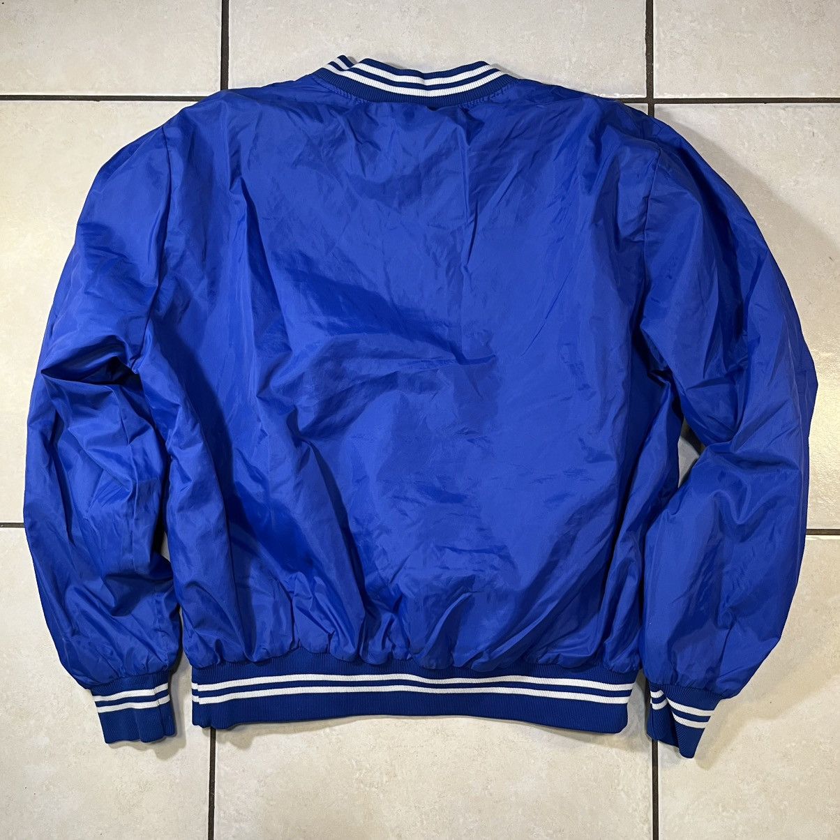 Vintage Vintage Active Apparel Nylon Shell 90s Sportswear Pullover Size US L / EU 52-54 / 3 - 4 Thumbnail