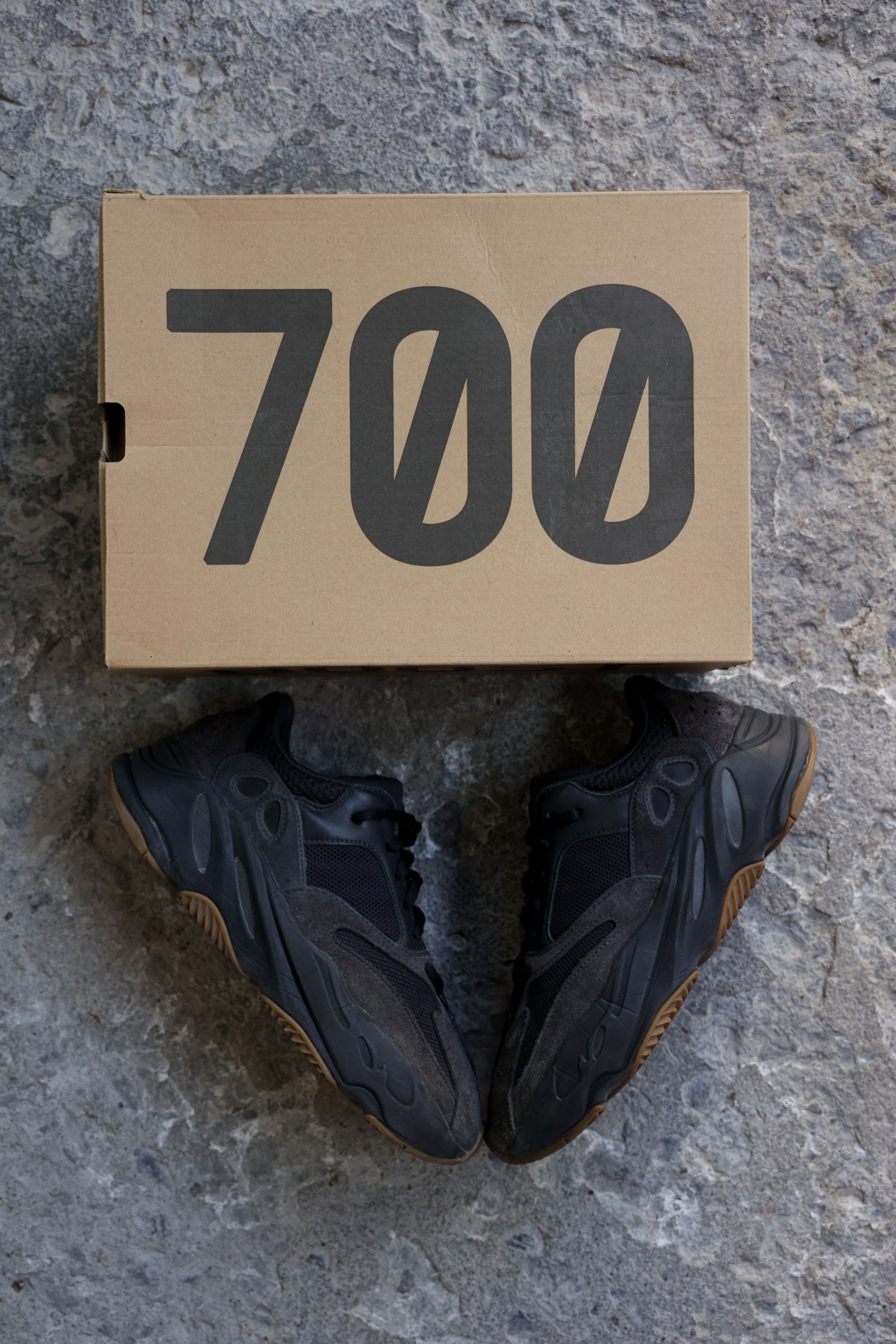 Yeezy Yeezy 700 Utility Black Size US 7.5 / EU 40-41 - 4 Thumbnail