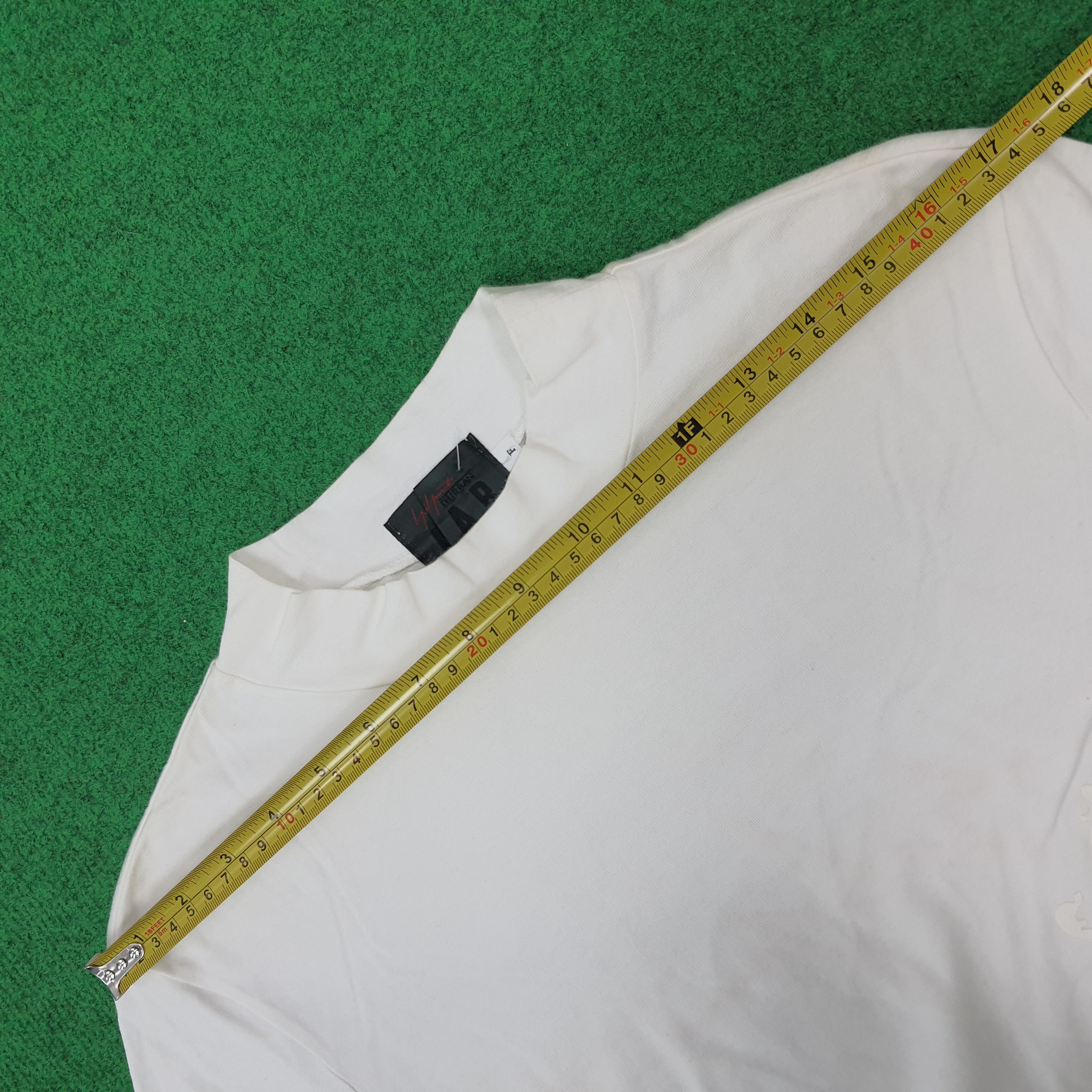 Yohji Yamamoto Vintage Yohji Yamamoto A.A.R Custom Red Logo Tshirt C276N42 Size US M / EU 48-50 / 2 - 11 Thumbnail