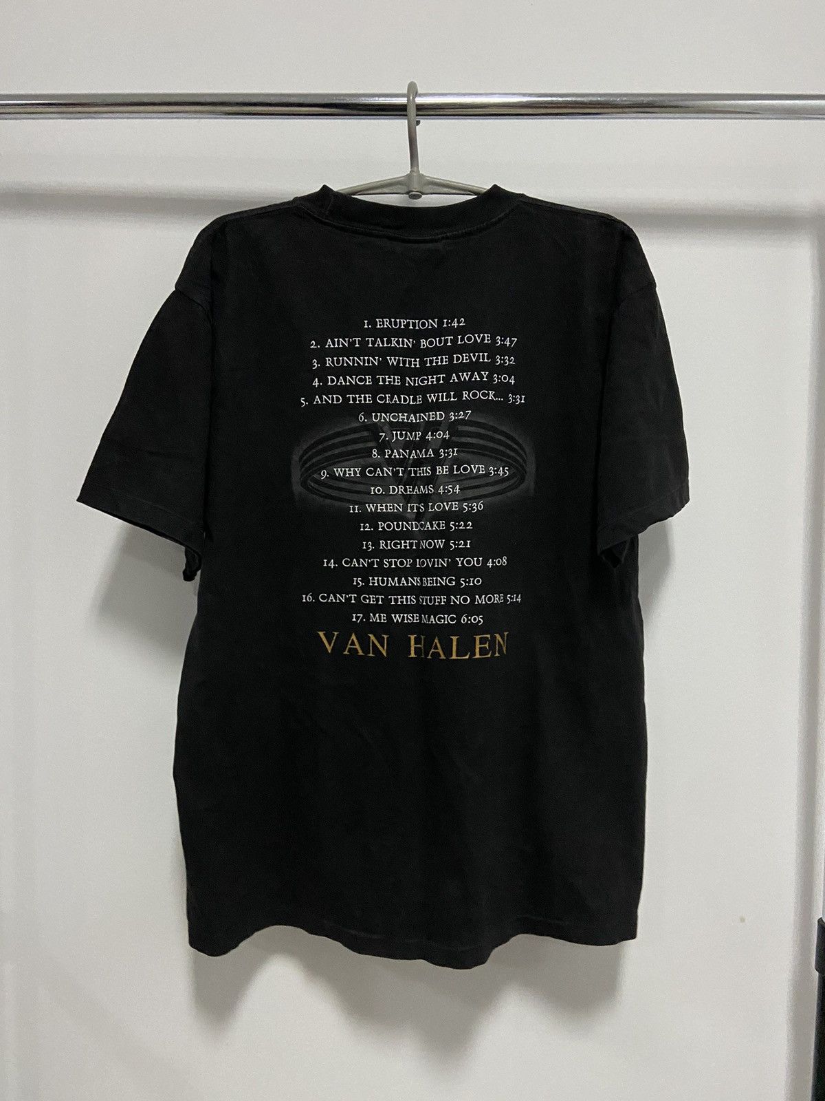 Vintage Van halen vintage balance tour t shirt RARE rock 1996 logo Size US L / EU 52-54 / 3 - 2 Thumbnail