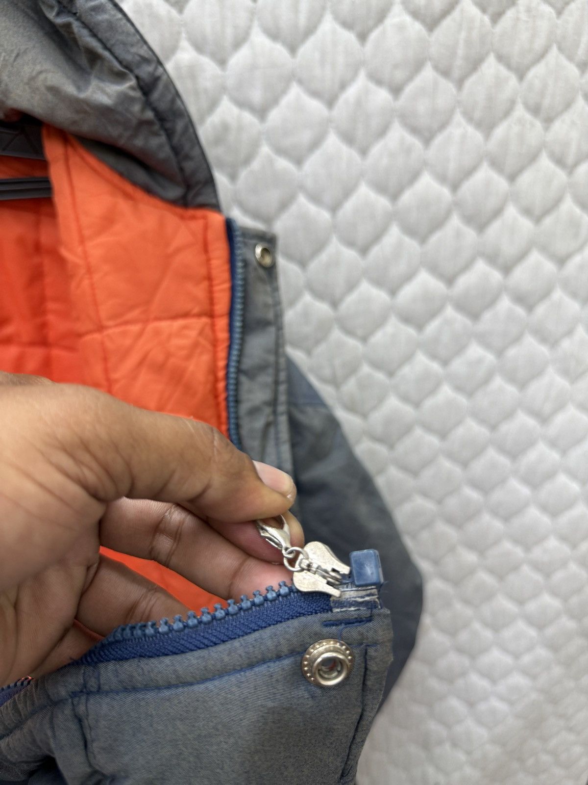 Starter 💥💥🔥STEALS VTG NFL STARTER BEARS SUNFADED JACKET Size US L / EU 52-54 / 3 - 12 Thumbnail