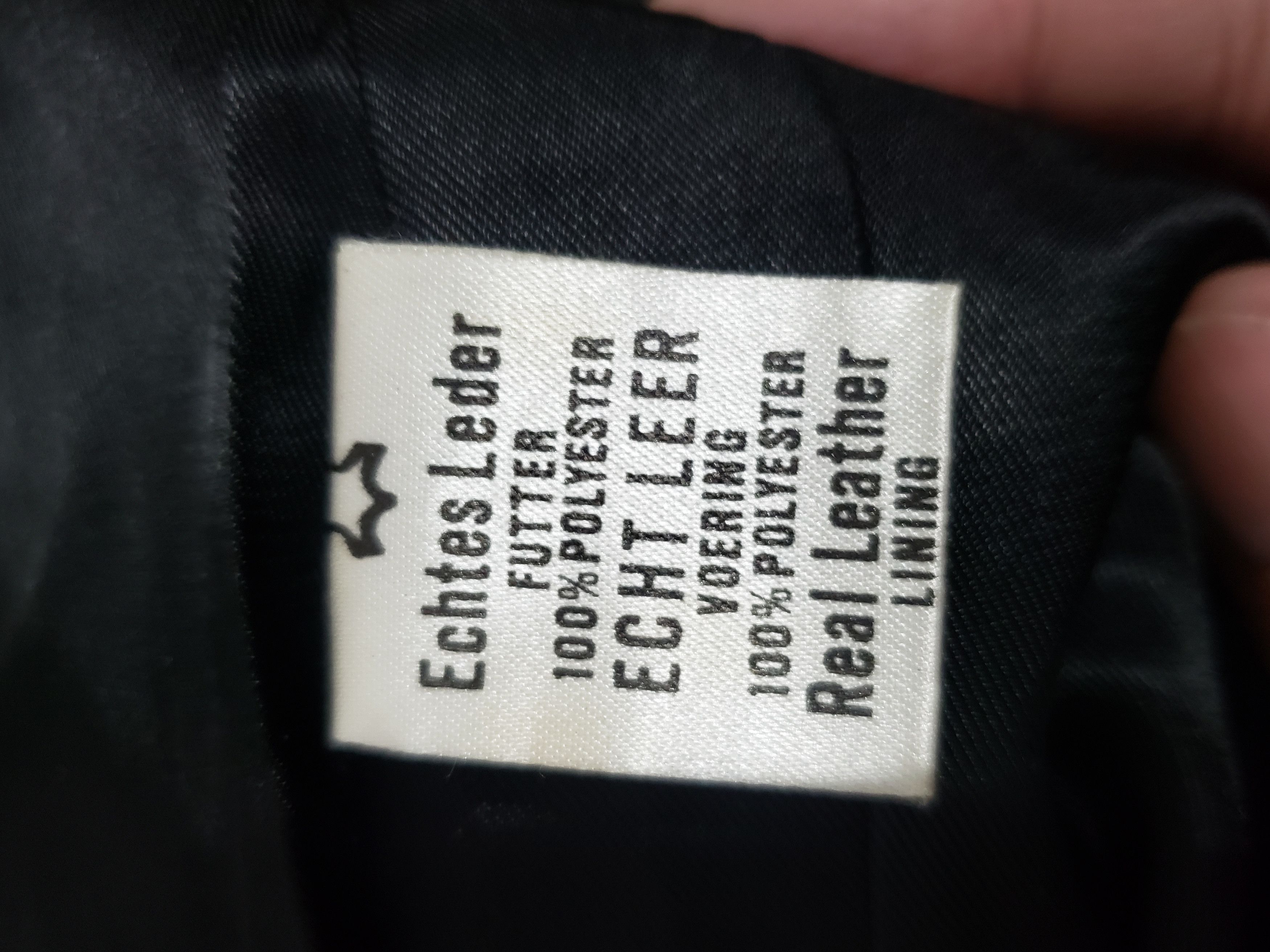 Genuine Leather × Uniqlo Women's black leather pants. Size 26" / US 2 / IT 38 - 8 Thumbnail