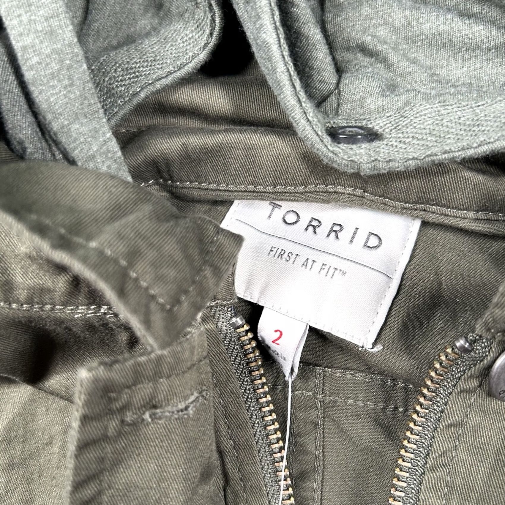 Torrid Torrid Jacket Womens 2X Military Style Jersey Sleeve Anorak Canvas Pockets Olive Green Army Hooded Pockets PlusSize Mens? Ladies? Size XXL / US 16-18 / IT 52-54 - 5 Thumbnail