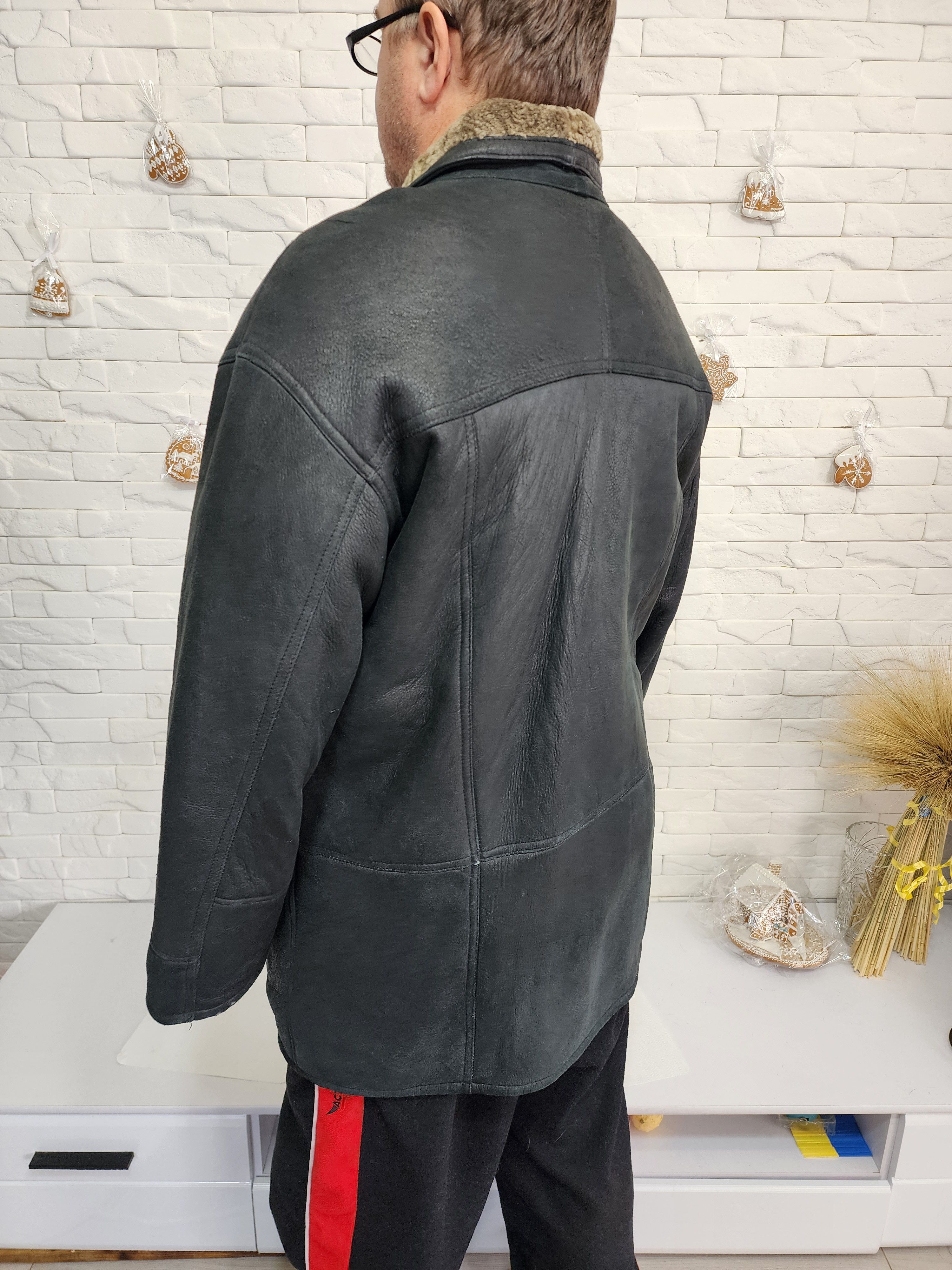 Furla Men's Black Sheepskin Coat: Genuine Fur, Button Closure Size US L / EU 52-54 / 3 - 5 Thumbnail