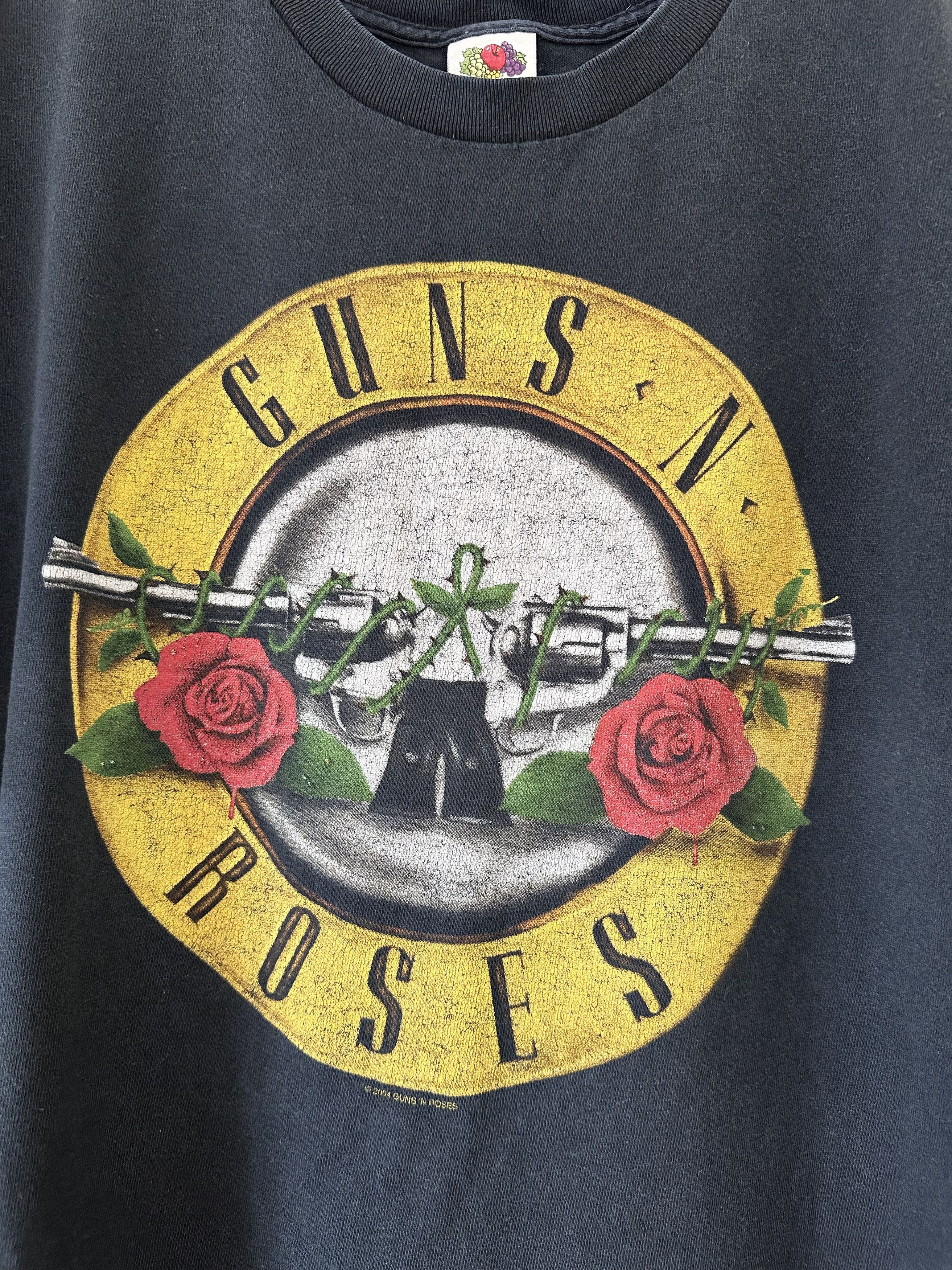 Band Tees Vintage Guns N Roses 2004 tee t-shirt y2k music Size US XL / EU 56 / 4 - 4 Thumbnail