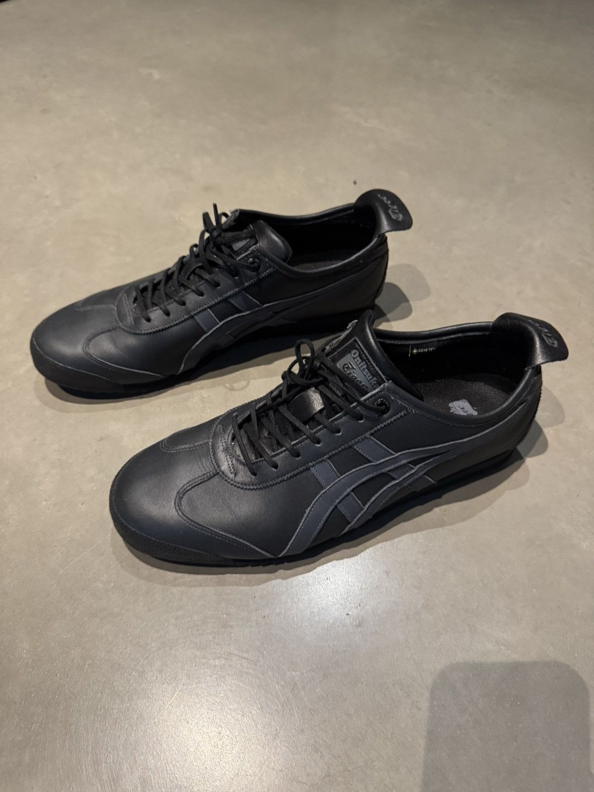 Onitsuka Tiger Onitsuka Tiger Mexico 66 SD Graphite Grey Size US 10 / EU 43 - 2 Thumbnail