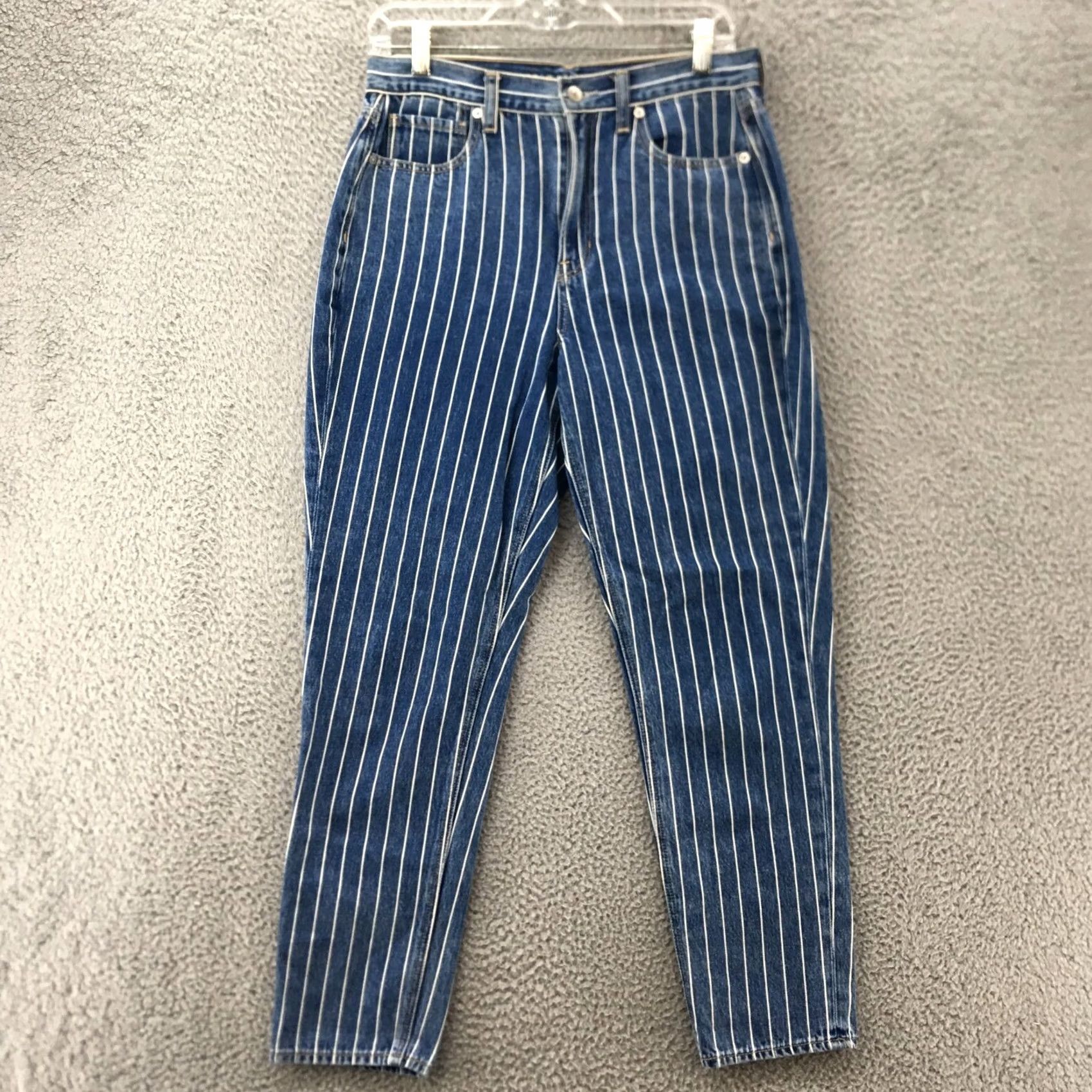 American Eagle Outfitters American Eagle Outfitters Mom Jeans Womens 6 Denim Striped High Rise Zip Fly Casual Blue Denim Size 28" / US 6 / IT 42 - 2 Thumbnail