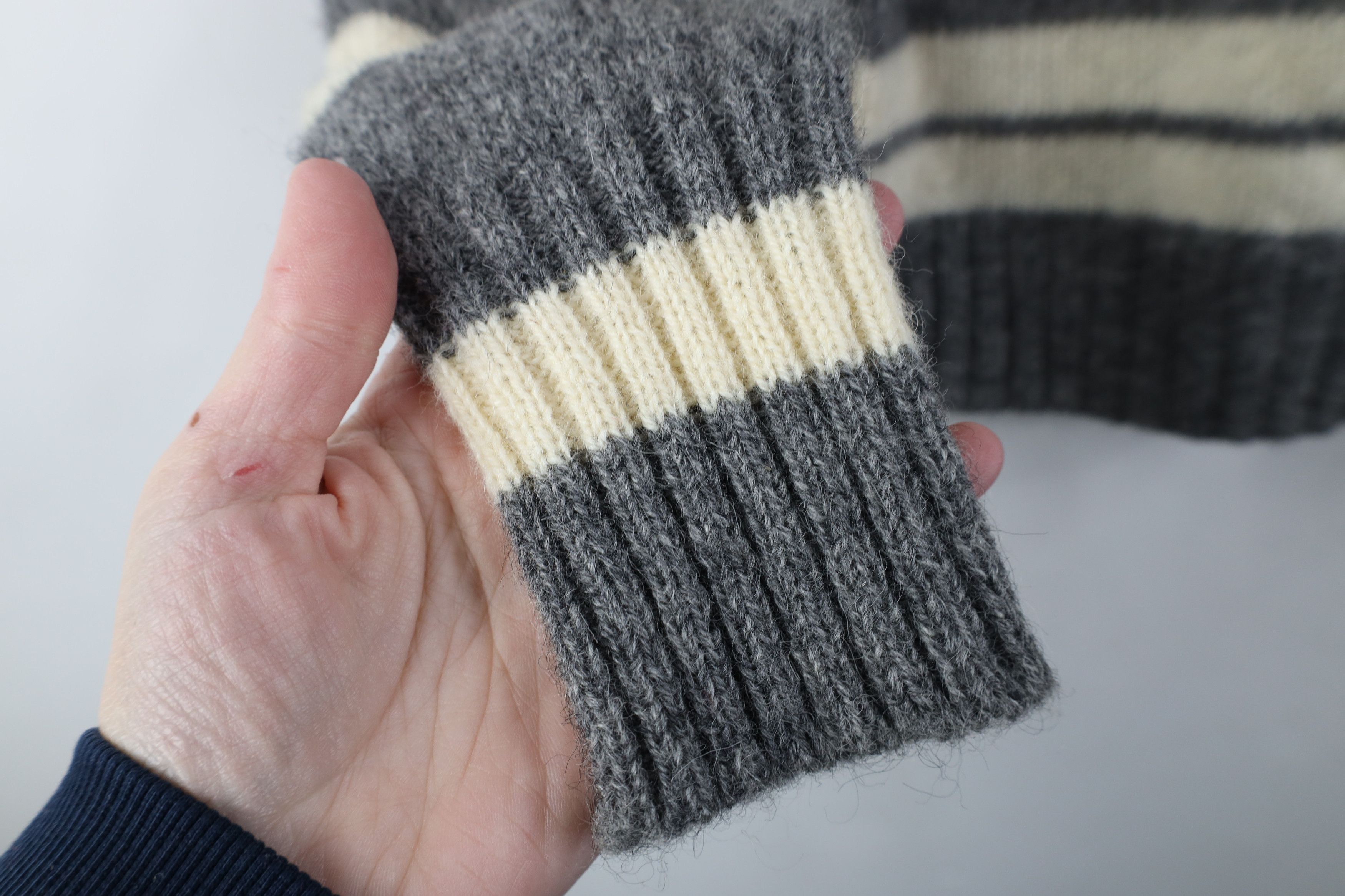 Vintage Vintage 60s 70s Streetwear Striped Wool Knit Henley Sweater Size S / US 4 / IT 40 - 6 Thumbnail