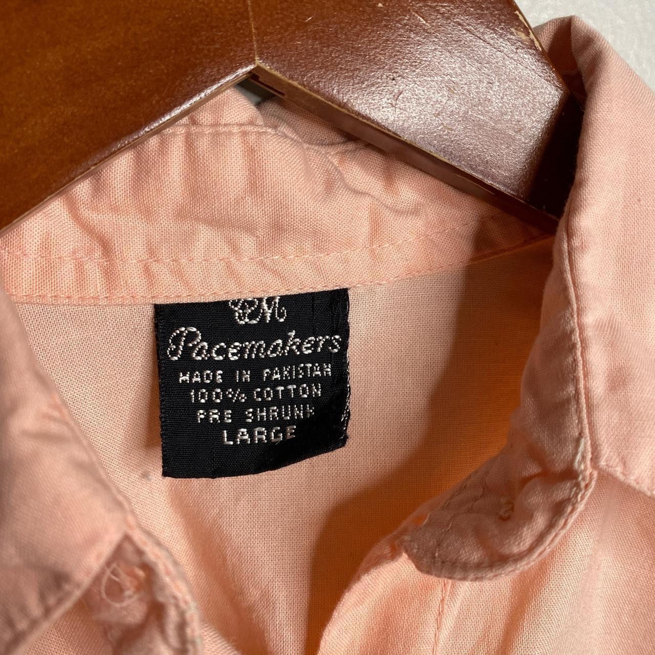 Vintage Vintage pink button up top size large with huge sleeves Size L / US 10 / IT 46 - 6 Thumbnail