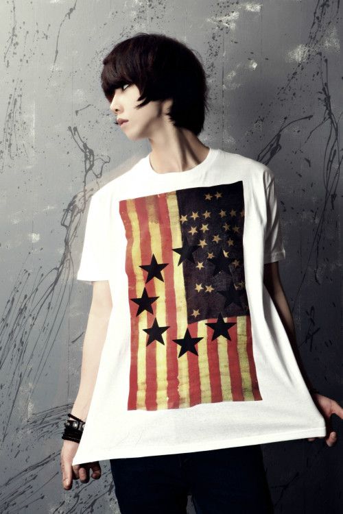 Givenchy White Star Applique Flag Print Oversized T-Shirt Size US XL / EU 56 / 4 - 3 Thumbnail