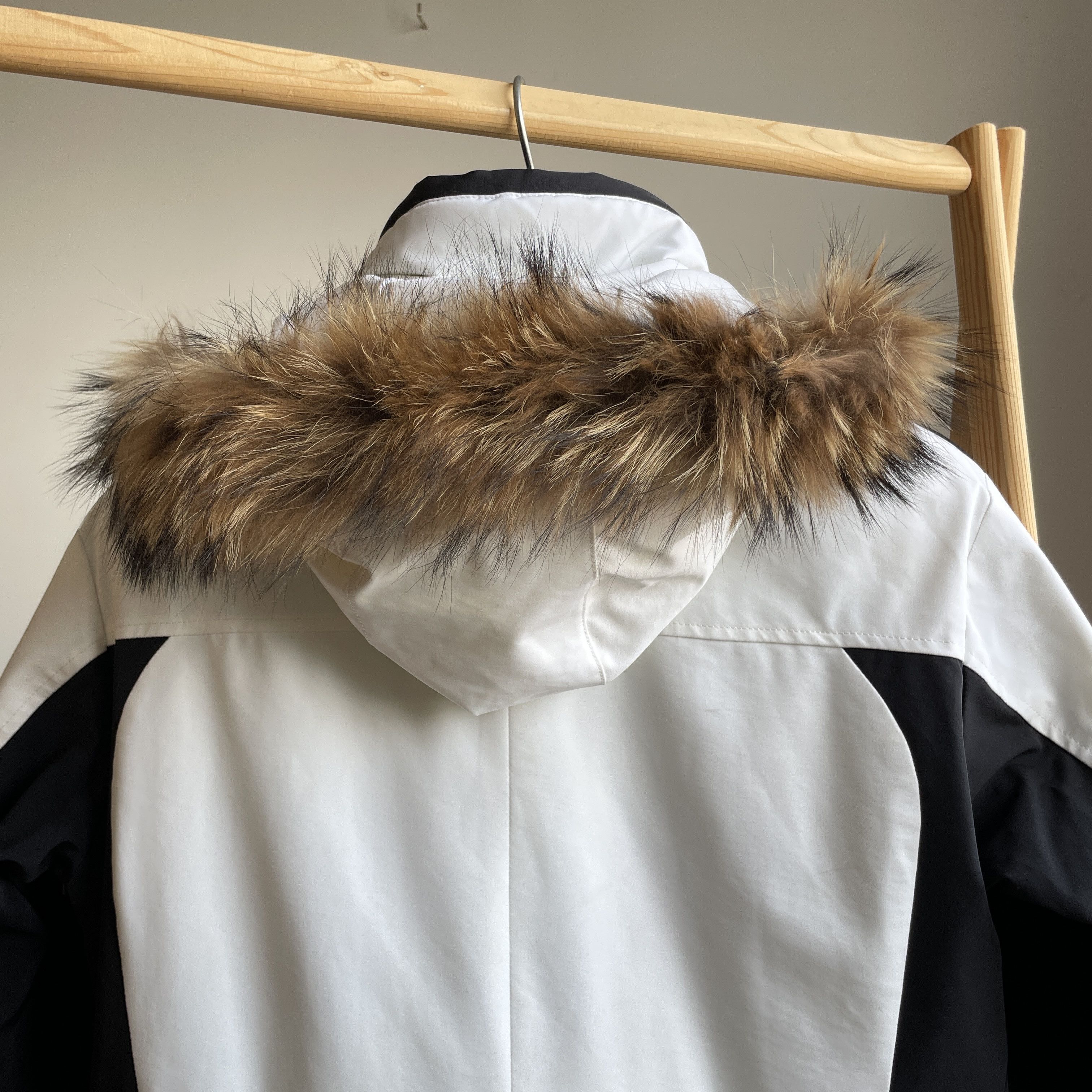 Descente Descente D3-9614 Womens Ski Jacket Size L Size L / US 10 / IT 46 - 5 Thumbnail