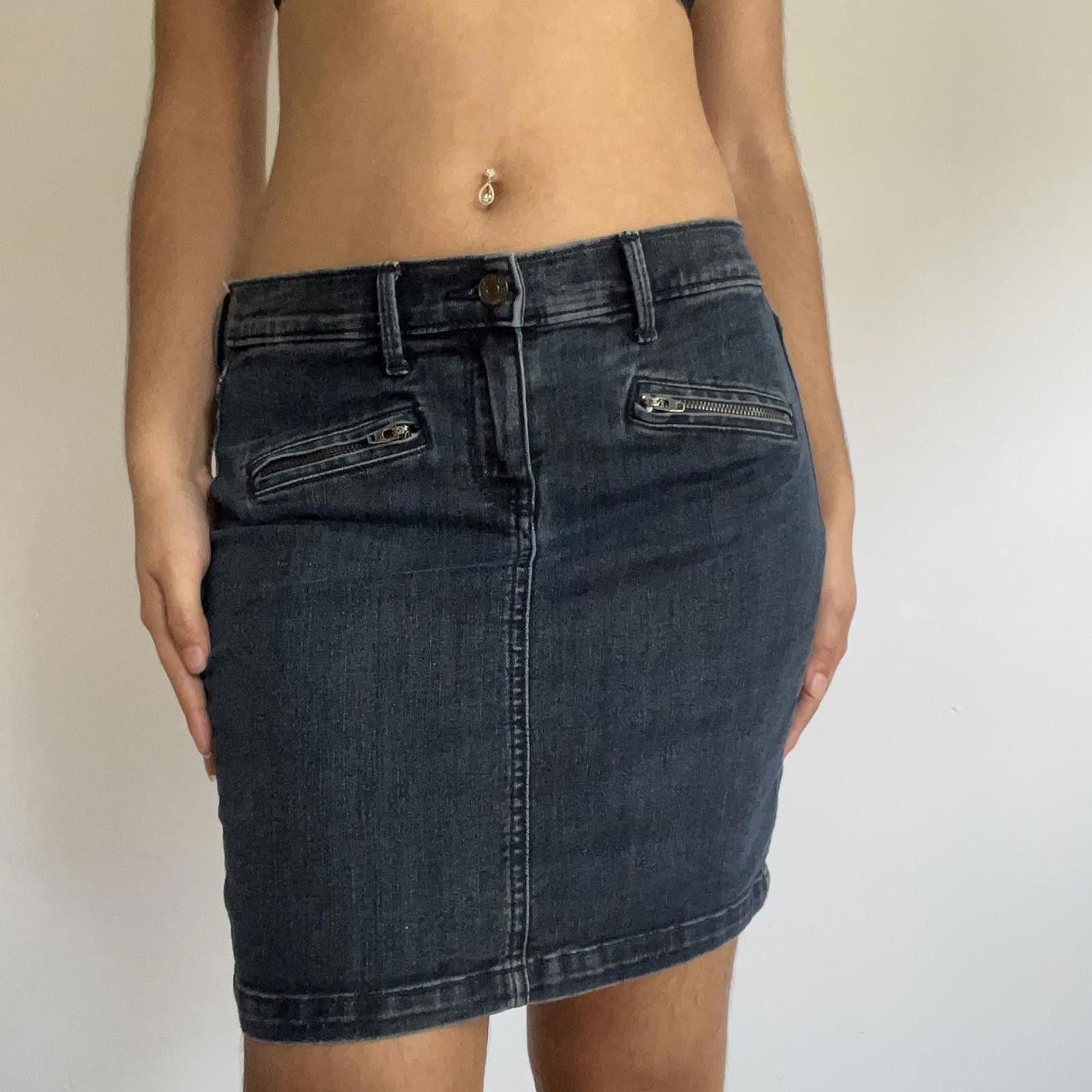 Banana Republic Navy denim mini skirt with zipper detailing #miniskirt Size 26" / US 2 / IT 38 - 1 Thumbnail