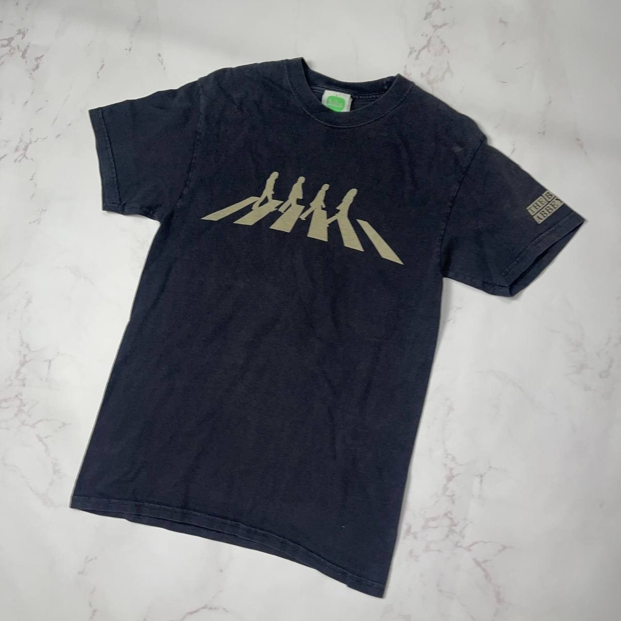 Vintage 2011 The Beatles Apple Corps Abbey Road Shirt Black Sz S Size US S / EU 44-46 / 1 - 2 Thumbnail