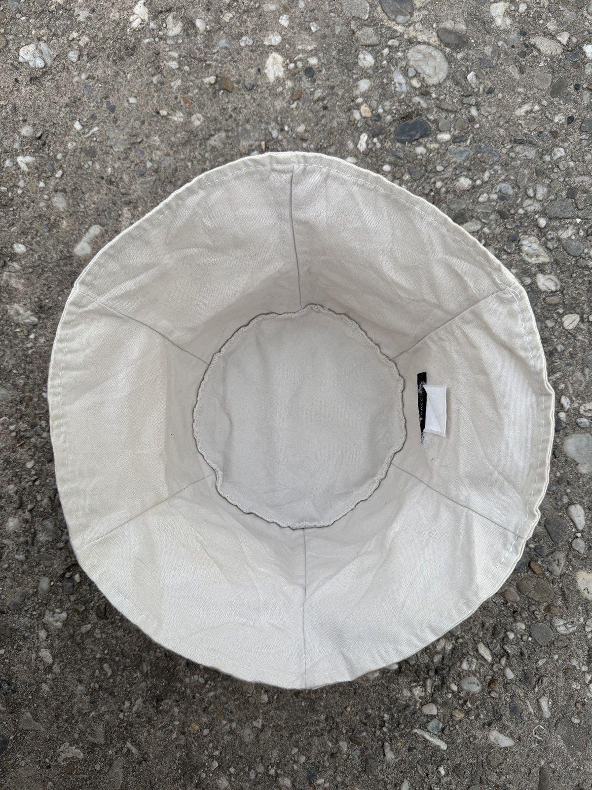 Yohji Yamamoto Y’saccs by Yohji Yamamoto Bucket Hat Size ONE SIZE - 6 Thumbnail