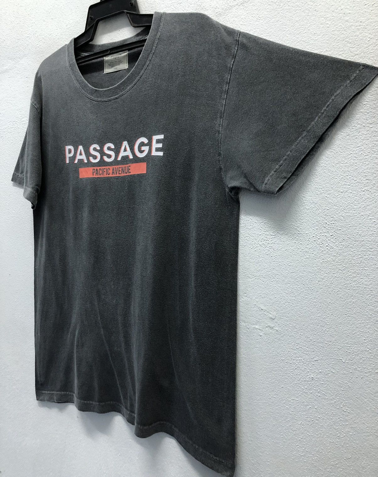 Vintage Vintage Ungrid Passage Pacific Avenue T-Shirt Size US L / EU 52-54 / 3 - 5 Thumbnail