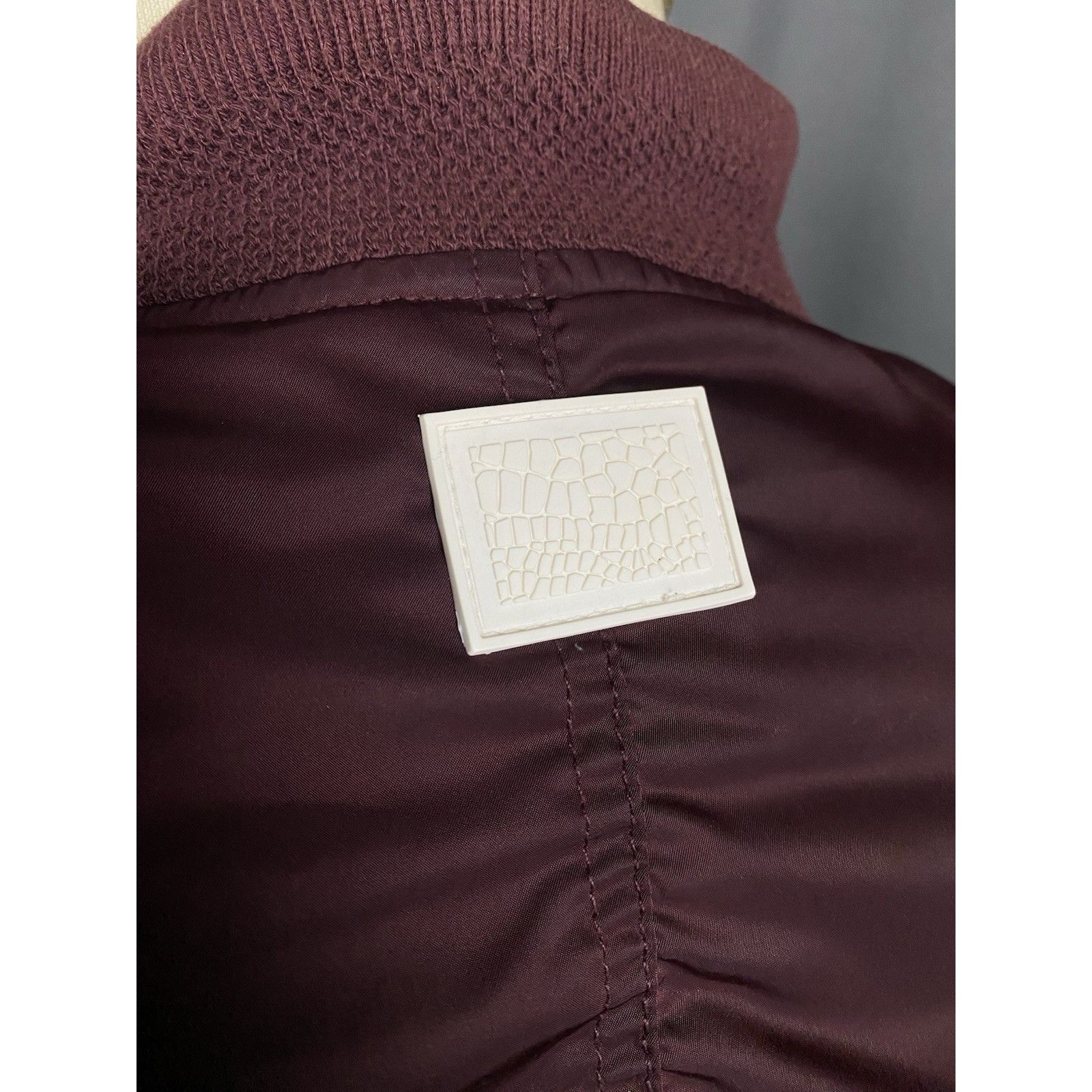 Lacoste Lacoste LIVE! Dark Red Burgundy Insulated Padded Winter Bomb Size US XXL / EU 58 / 5 - 12 Thumbnail