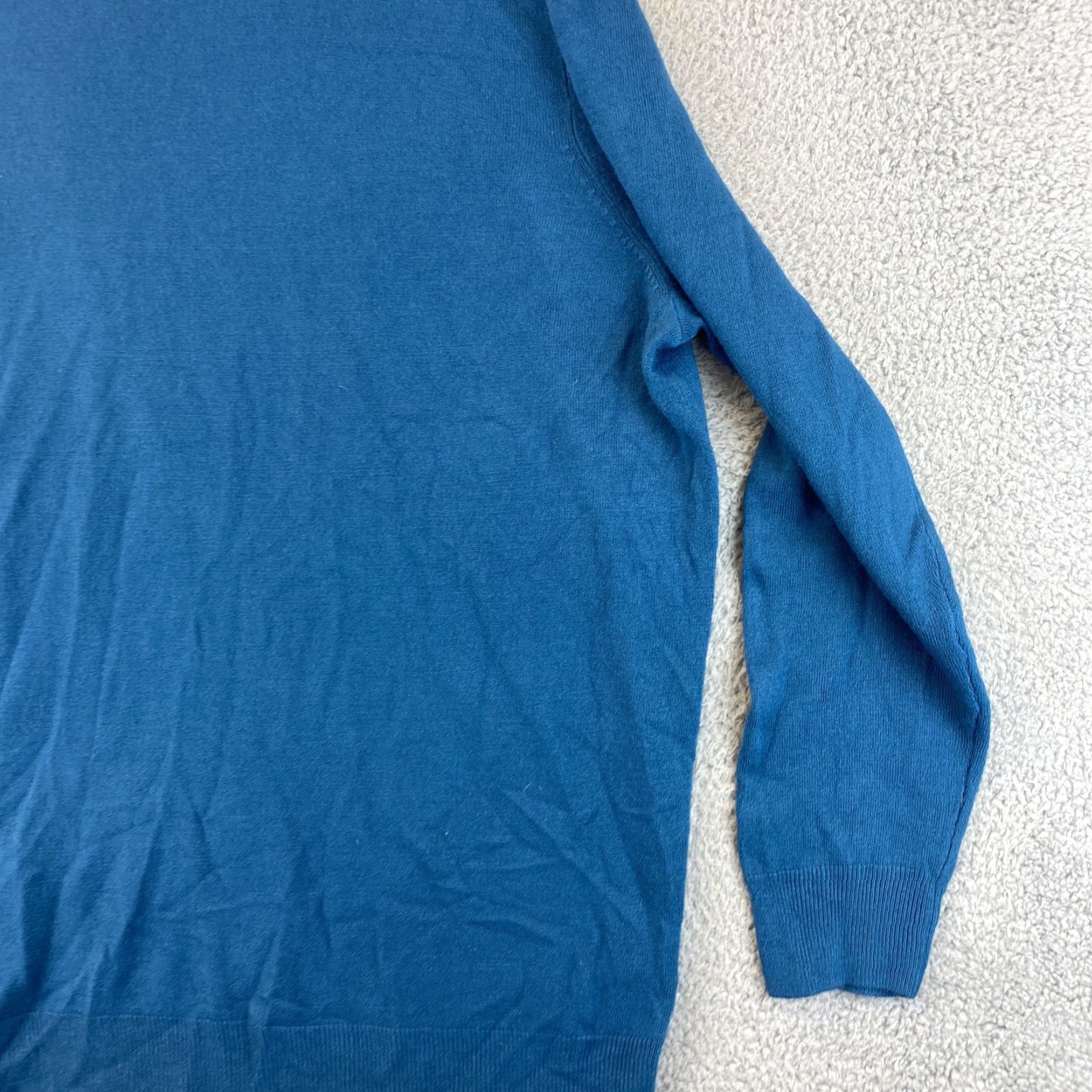 Vintage Tricots St. Raphael Pullover Sweater Men’s 2XL Blue Solid Classic Size US XXL / EU 58 / 5 - 2 Thumbnail