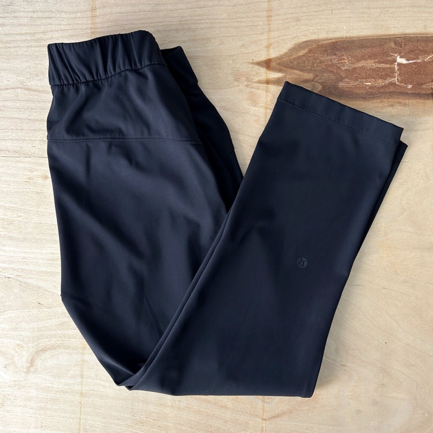 Lululemon Lululemon On The Fly Black Pant Drawstring Women’s 2 Size 26" / US 2 / IT 38 - 2 Thumbnail