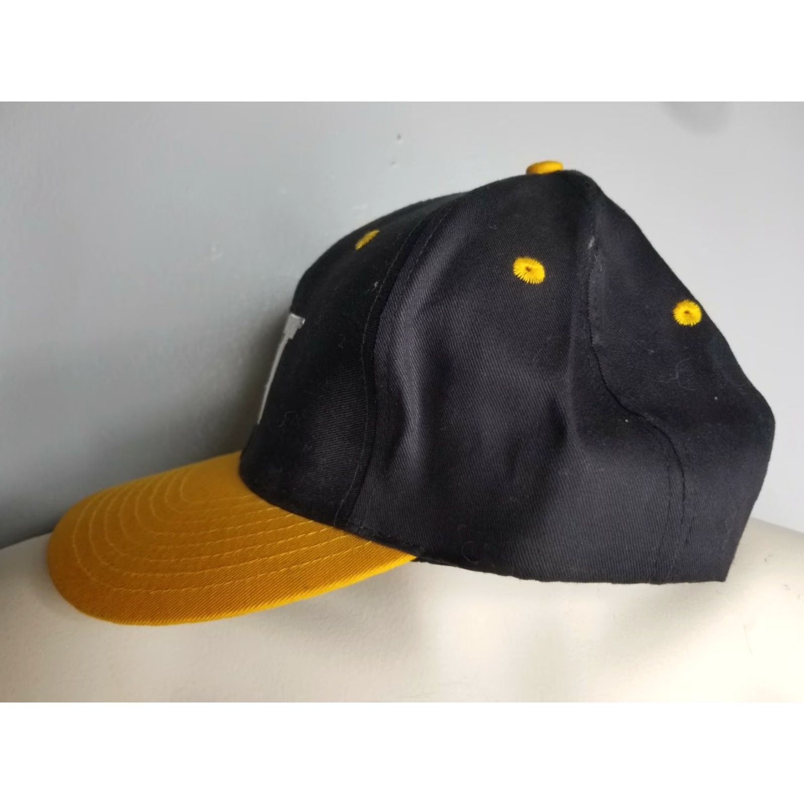 Vintage VINTAGE CAT Equipment Embroidered Black Yellow Snapback Cyrk Dad Hat Adjustable Mens Size ONE SIZE - 2 Thumbnail