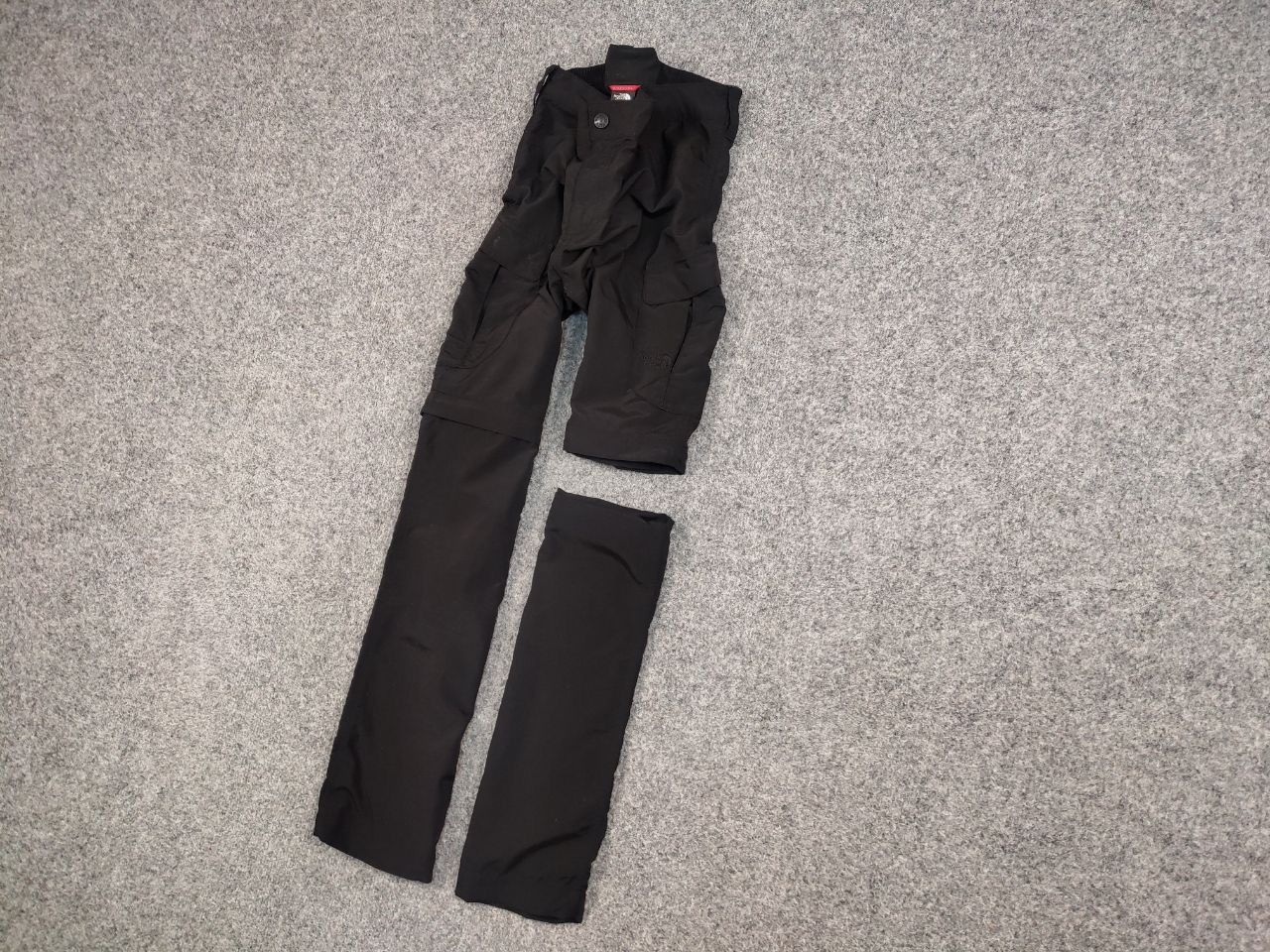 The North Face Vintage 90's The North Face Cargo Black Track Pants x Shorts Size US 32 / EU 48 - 3 Thumbnail