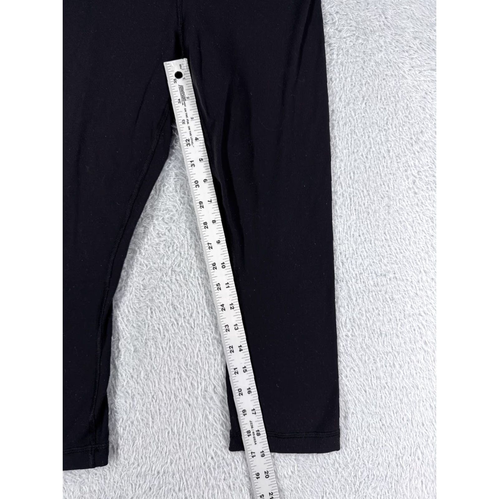 Lululemon Lululemon Wunder Under Pants Womens 6 Black Crop 21" Inseam 21 Yoga Athleisure Casual Stretch Size 28" / US 6 / IT 42 - 5 Thumbnail