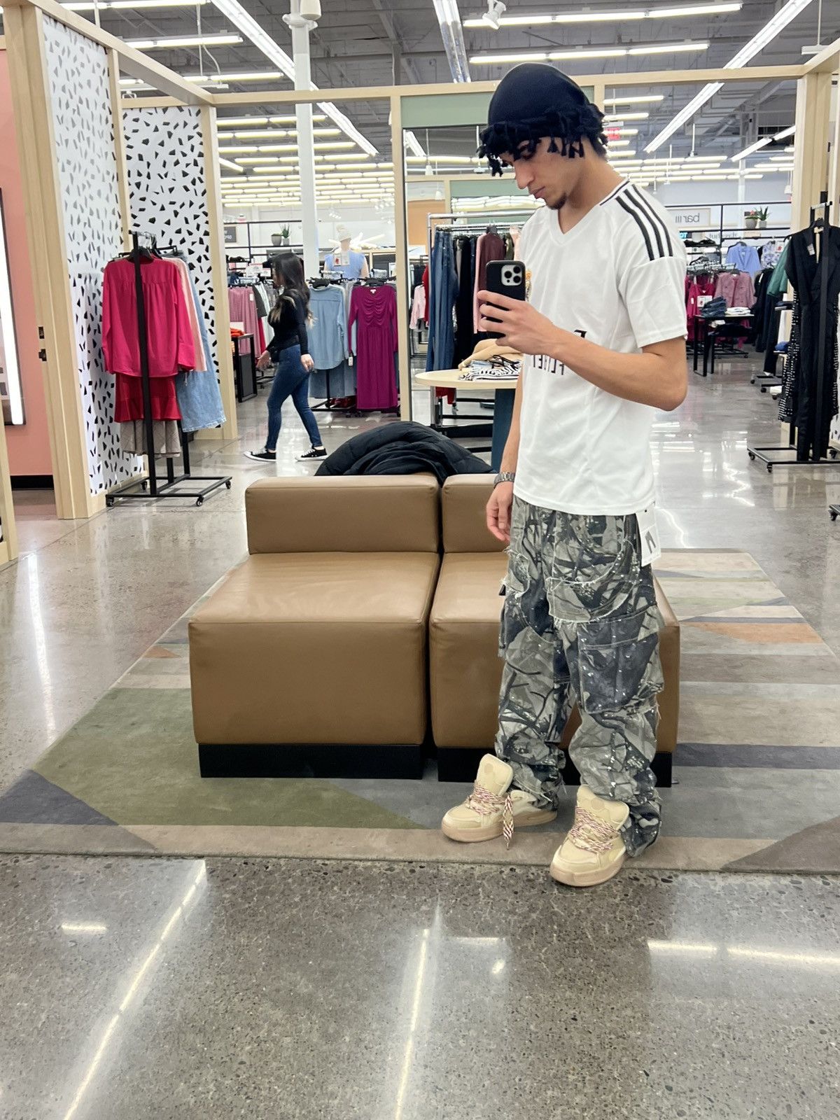 Other “Essential [Brand] Pants – Perfect Fit & Great Value!” Size US 32 / EU 48 - 4 Thumbnail
