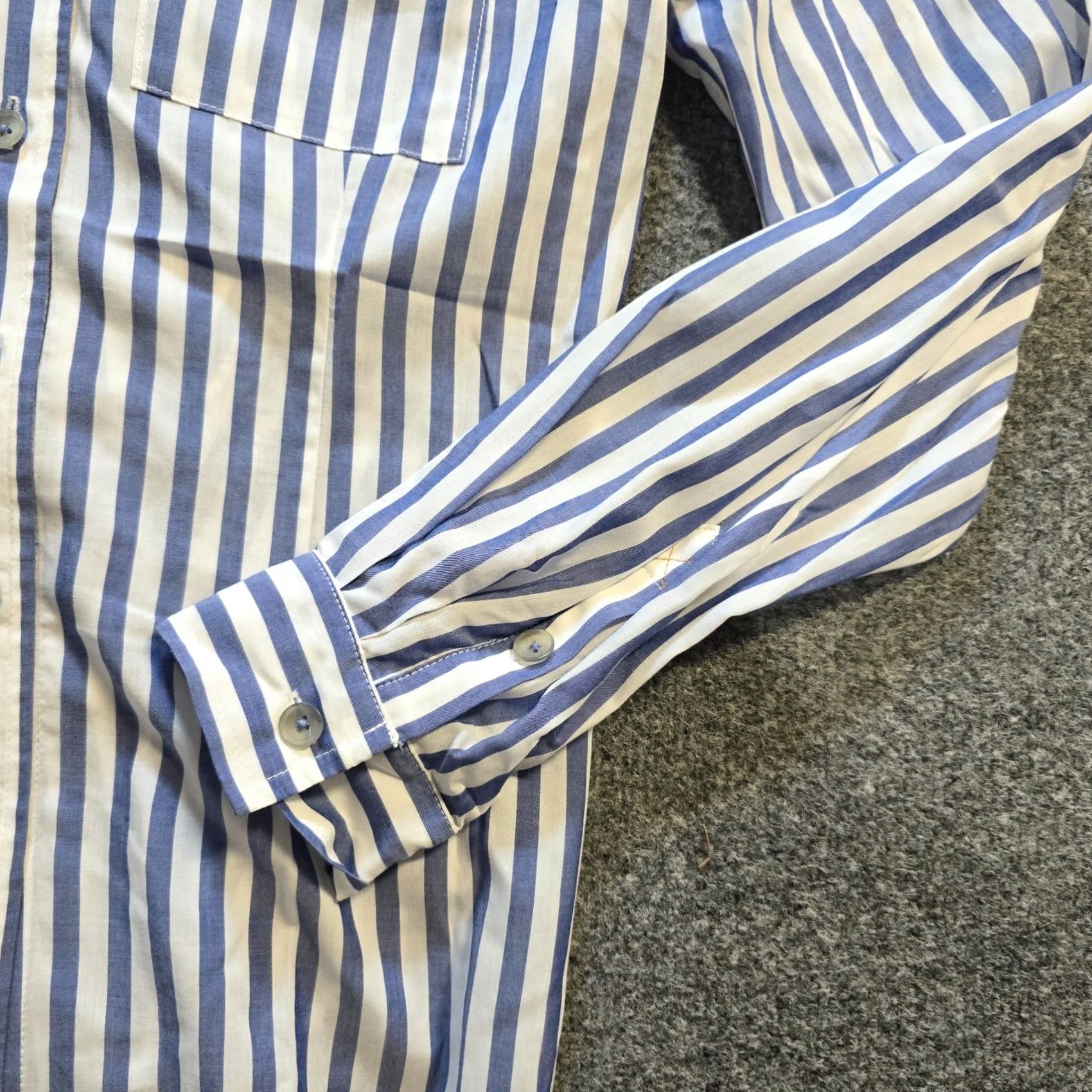 Vintage Pilcro Top Womens Size 6 Blue White Striped Laced Back Button Career Capsule Blouse Shirt Size M / US 6-8 / IT 42-44 - 3 Thumbnail