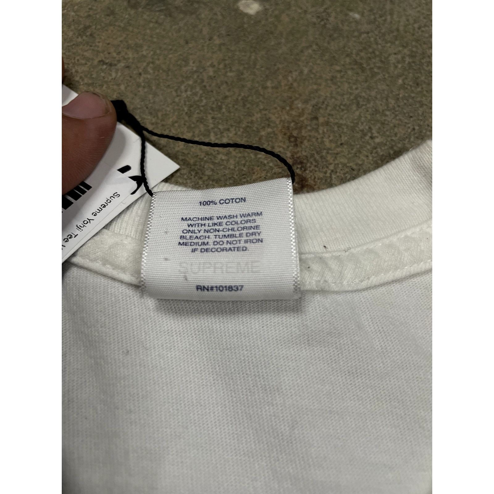 Supreme Supreme Yohji Tee White Red Used Large Size US L / EU 52-54 / 3 - 3 Thumbnail