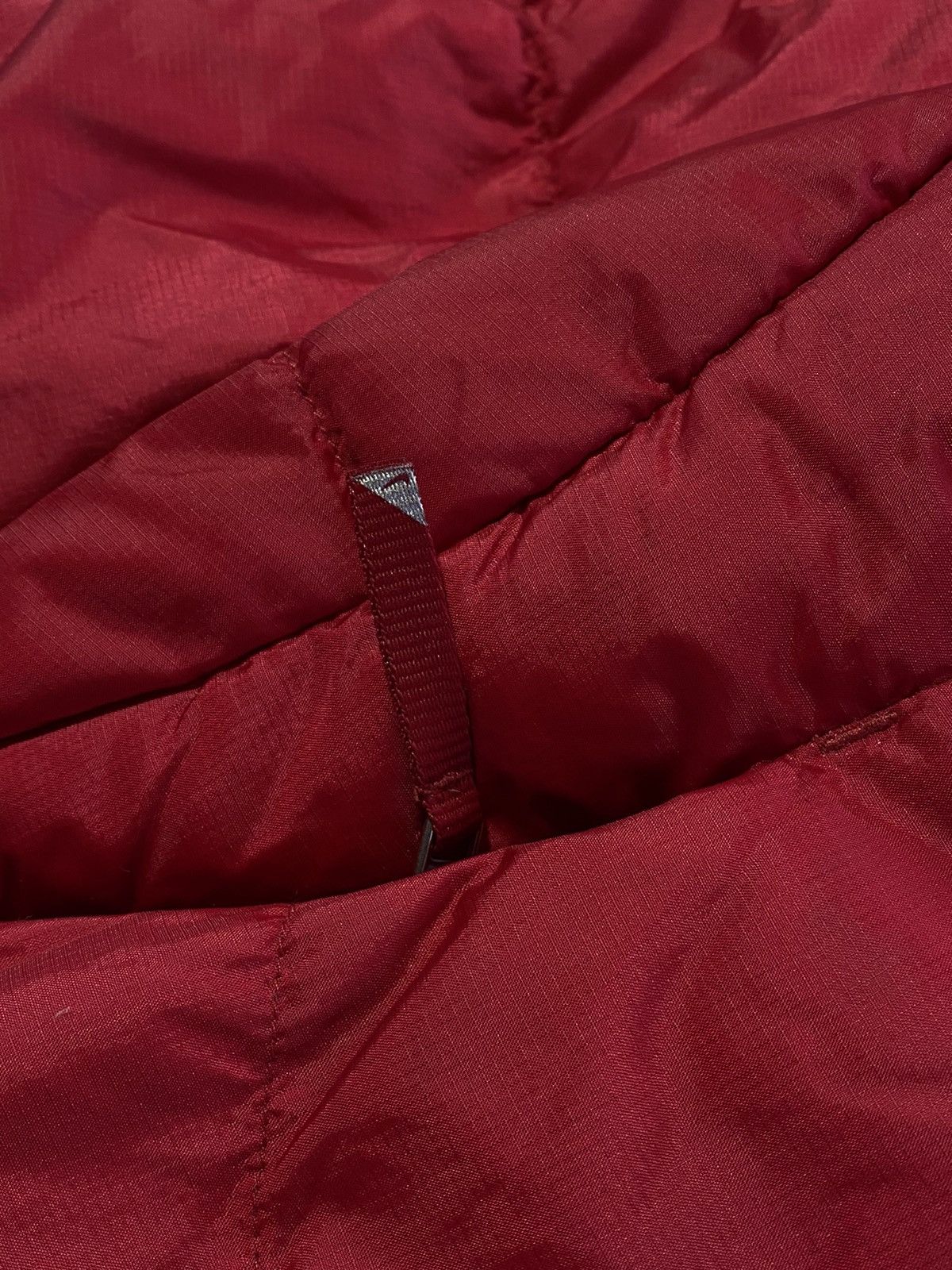 Nike 🔥 Y2K NIKE PUFFER JACKET RED BUBBLE TRAVIS SCOTT VIBES Size US M / EU 48-50 / 2 - 10 Thumbnail