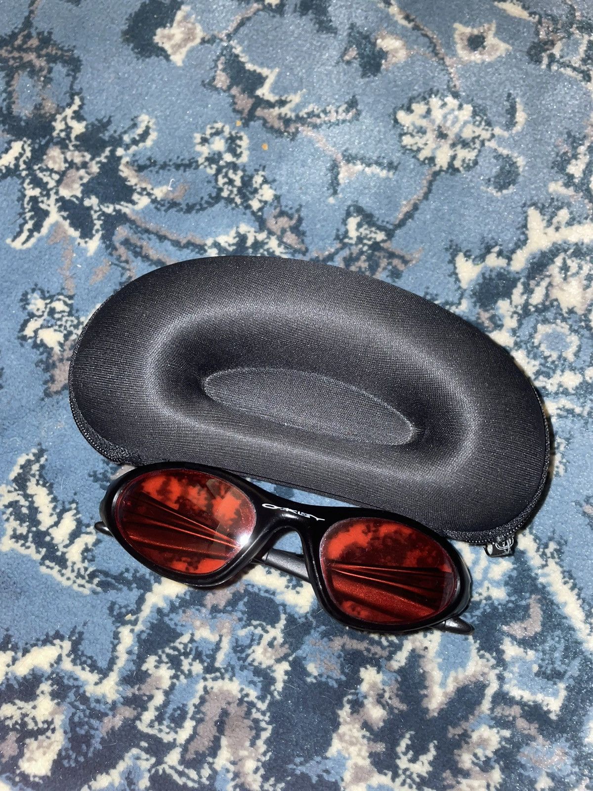 Oakley Vintage Oakley Sunglasses with red glass 90s case | Grailed