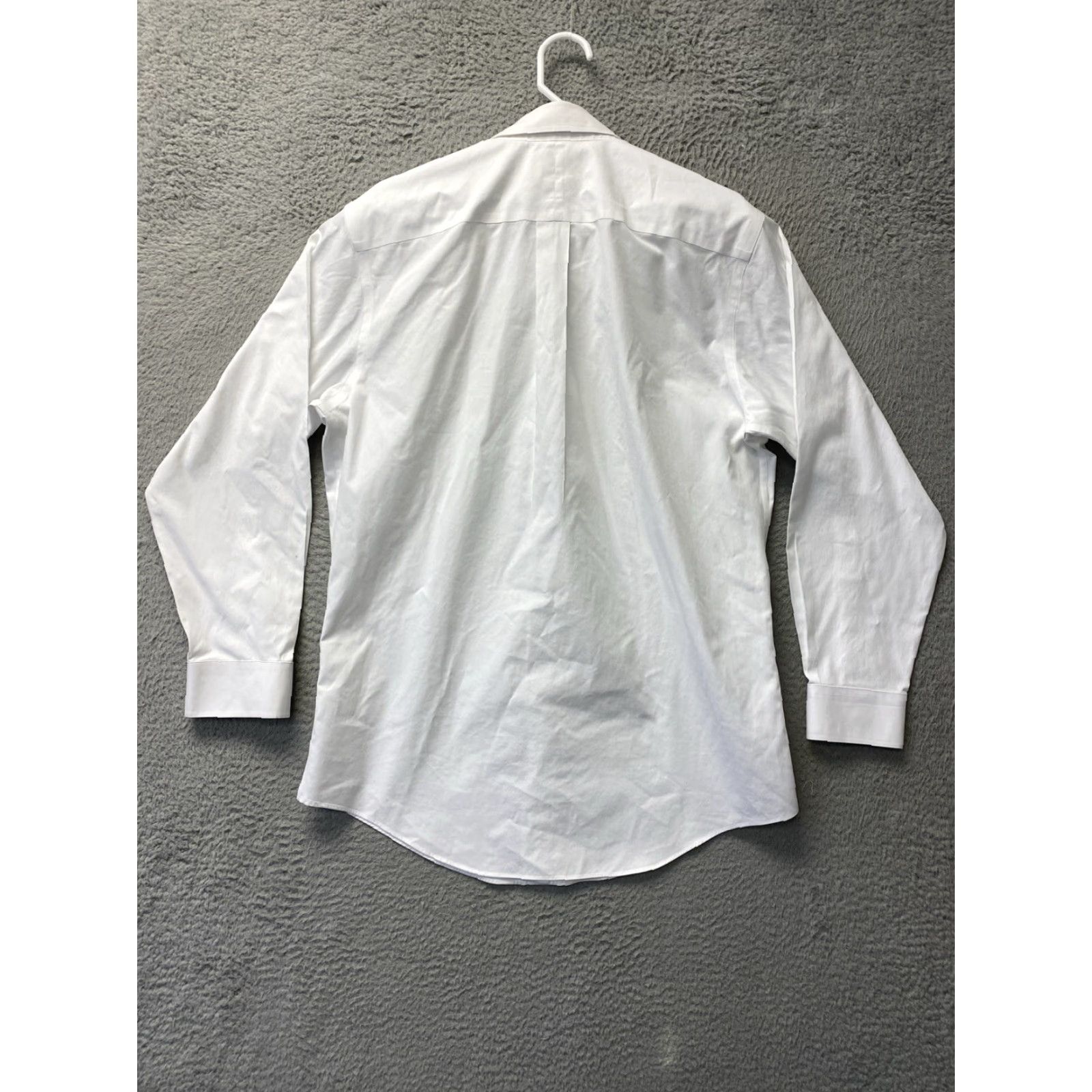 Jos. A. Bank VINTAGE Jos. A. Bank Reserve Dress Shirt Men 15.5 33 White Slim Fit French Cuff Formal Clothing Size 40R - 7 Thumbnail